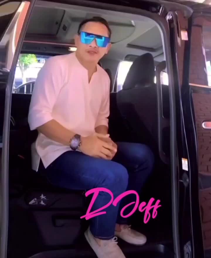 @DJeff