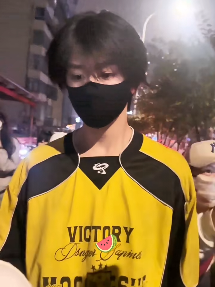 @恒文&bull;𝙔𝙄𝙒𝙀𝙉ꫂ❁