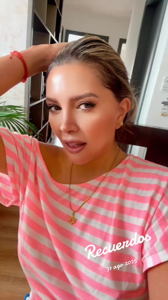 @Anna Karyna