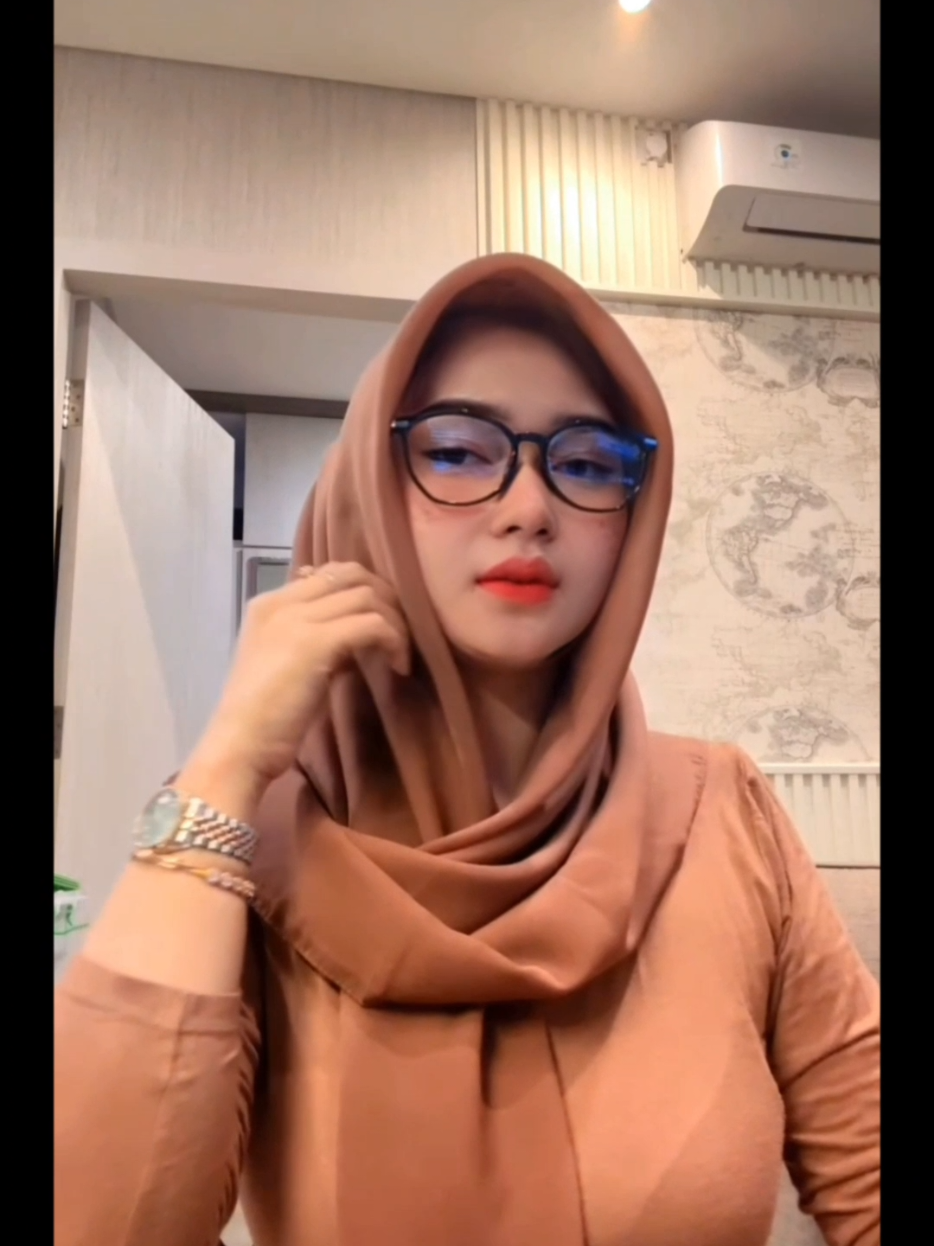 @Ara nurdianty🐝