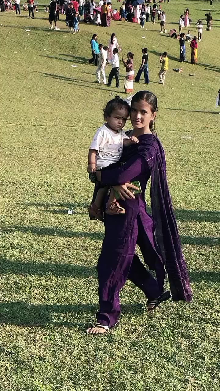 @🫰Riya🫰