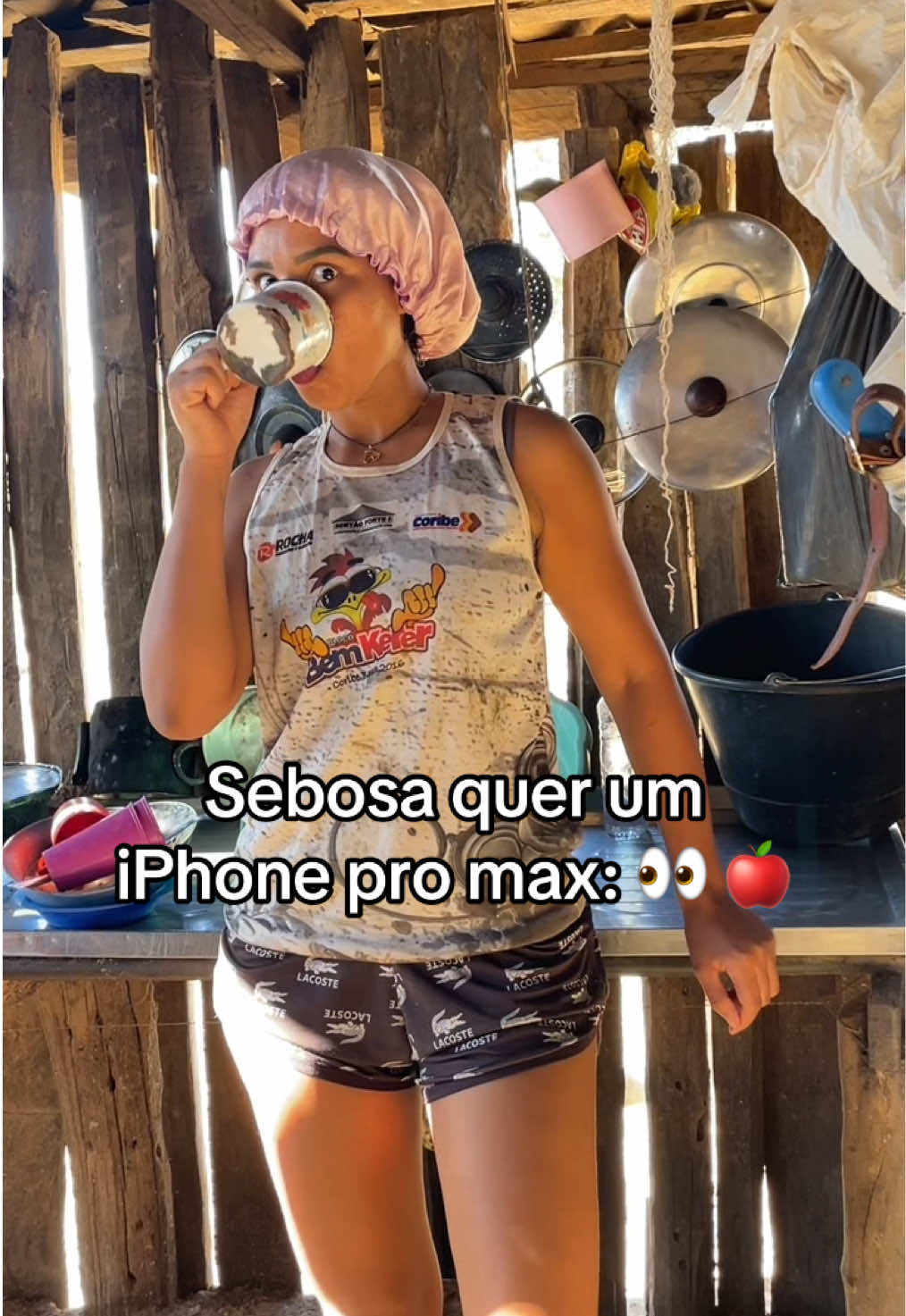 @monicadejatoba
