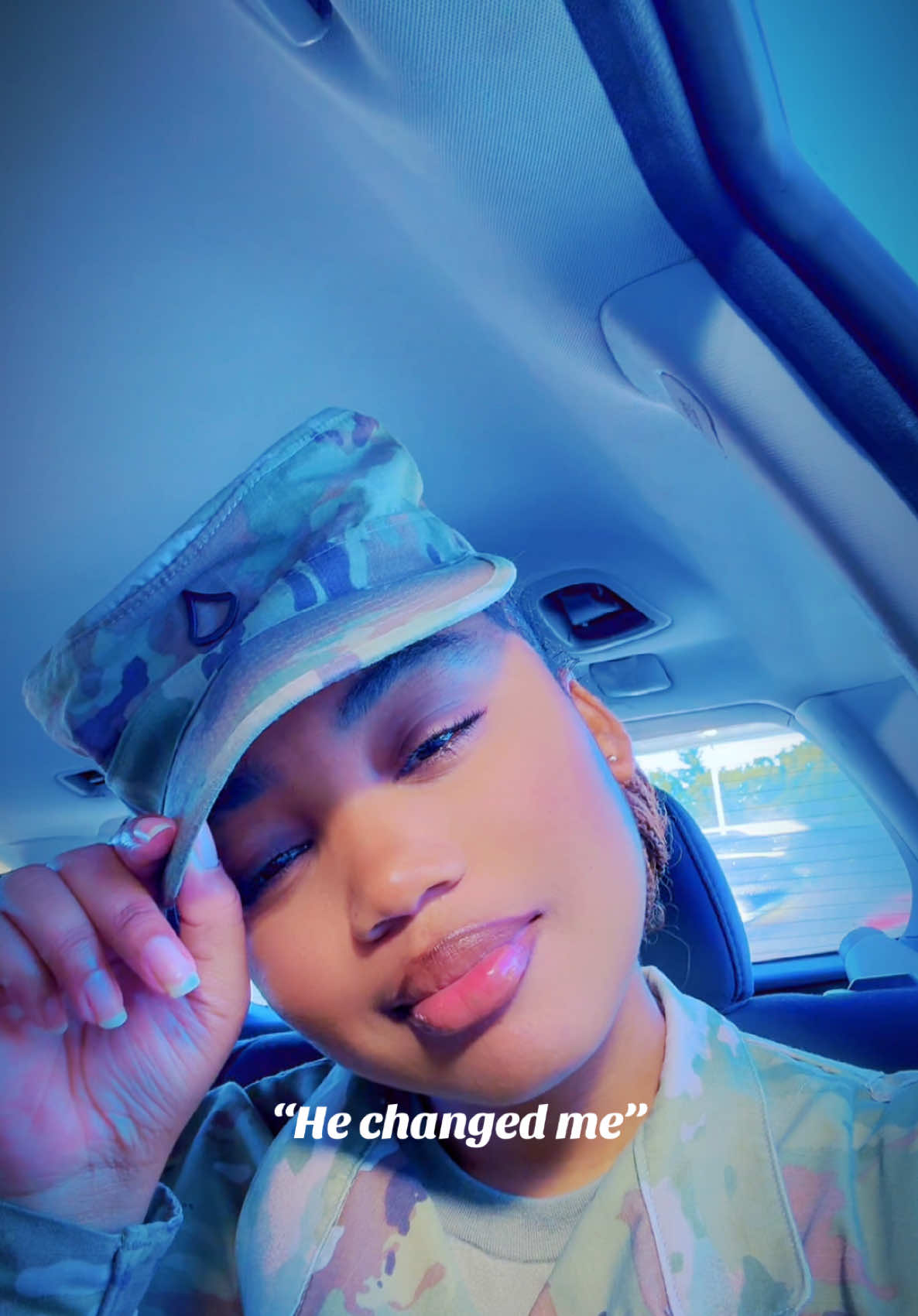 @Army babe❤🦋