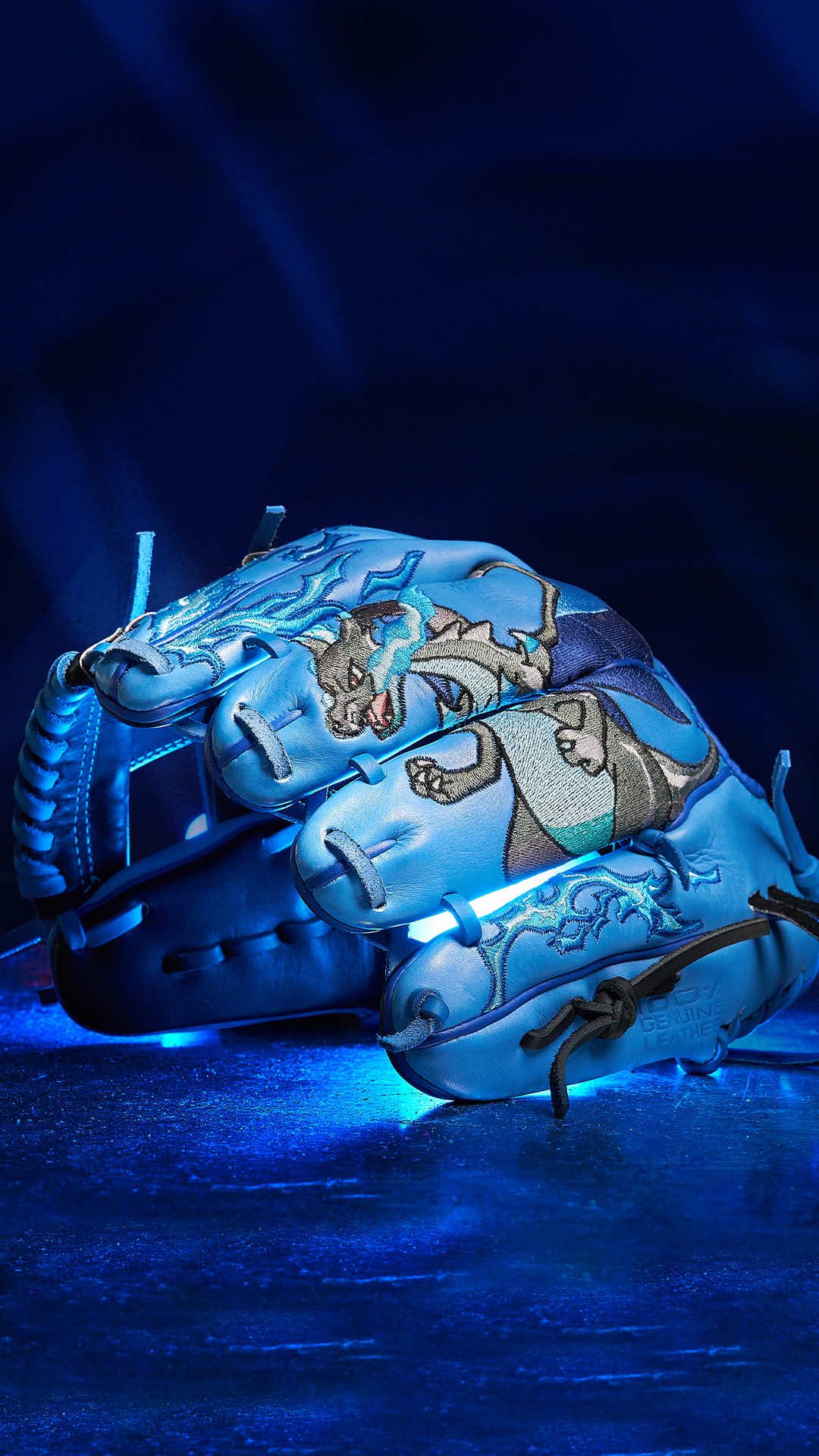 @Tiger Custom Glove