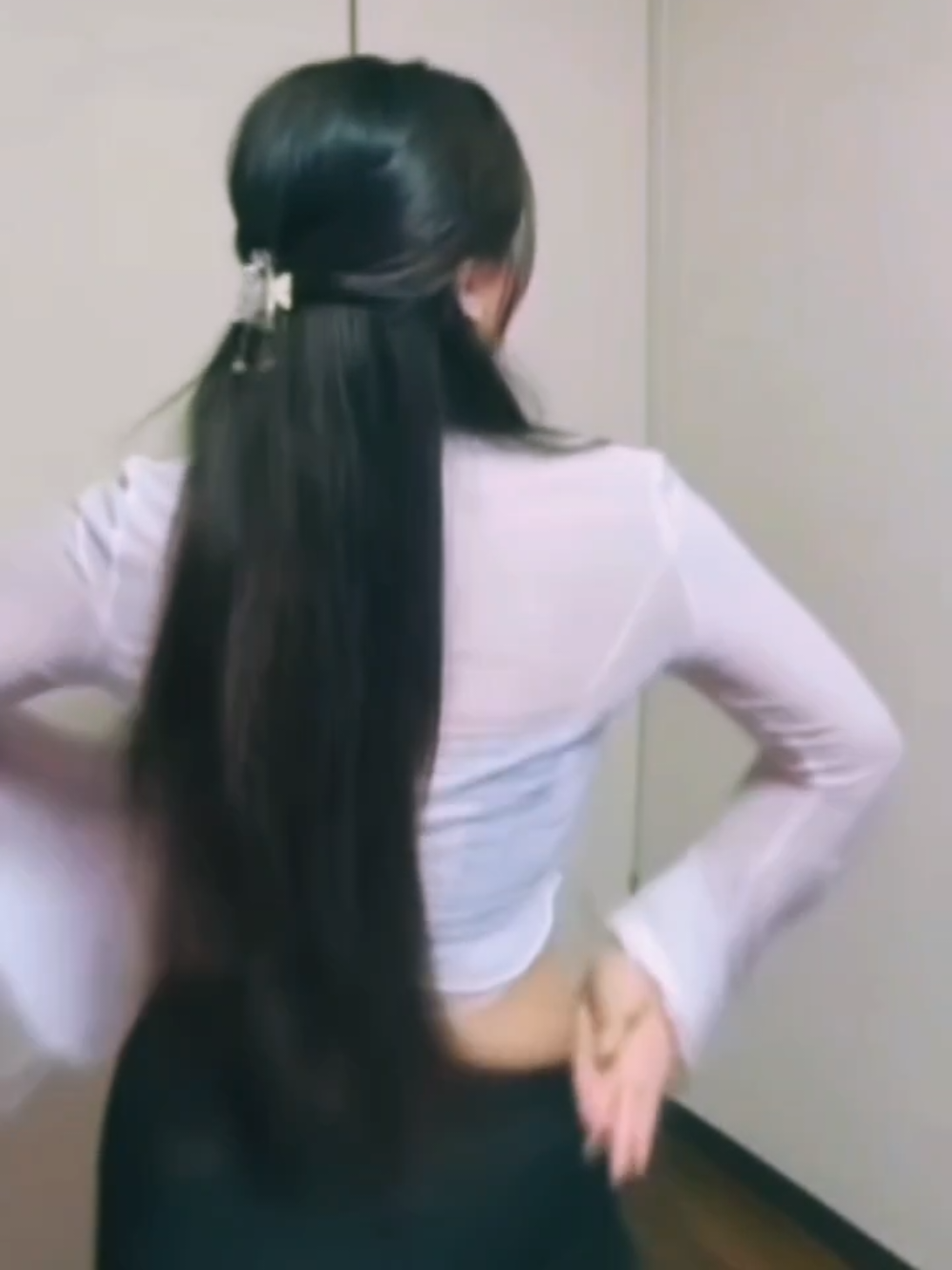 @𝒟ℯ𝓋𝒾𝓁 𝒦𝒾𝓃ℊ 𝒯𝓊𝓉𝓊𝓁