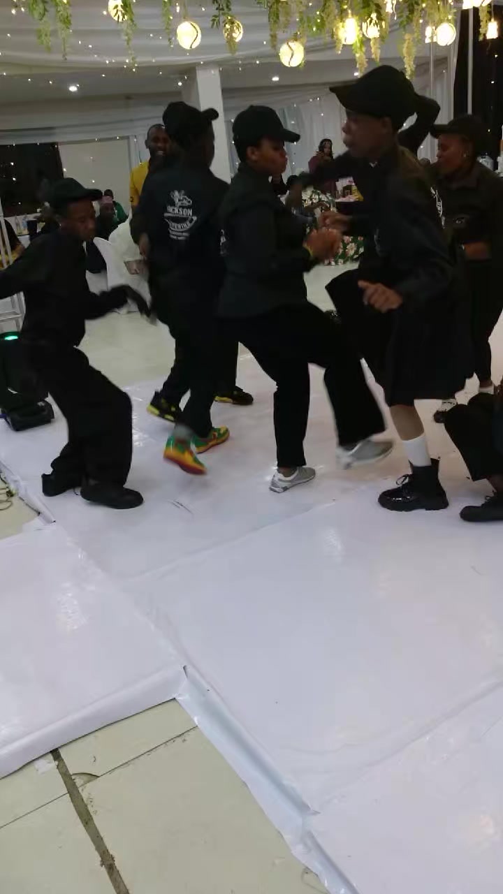 @Mzee mmoja bazeng