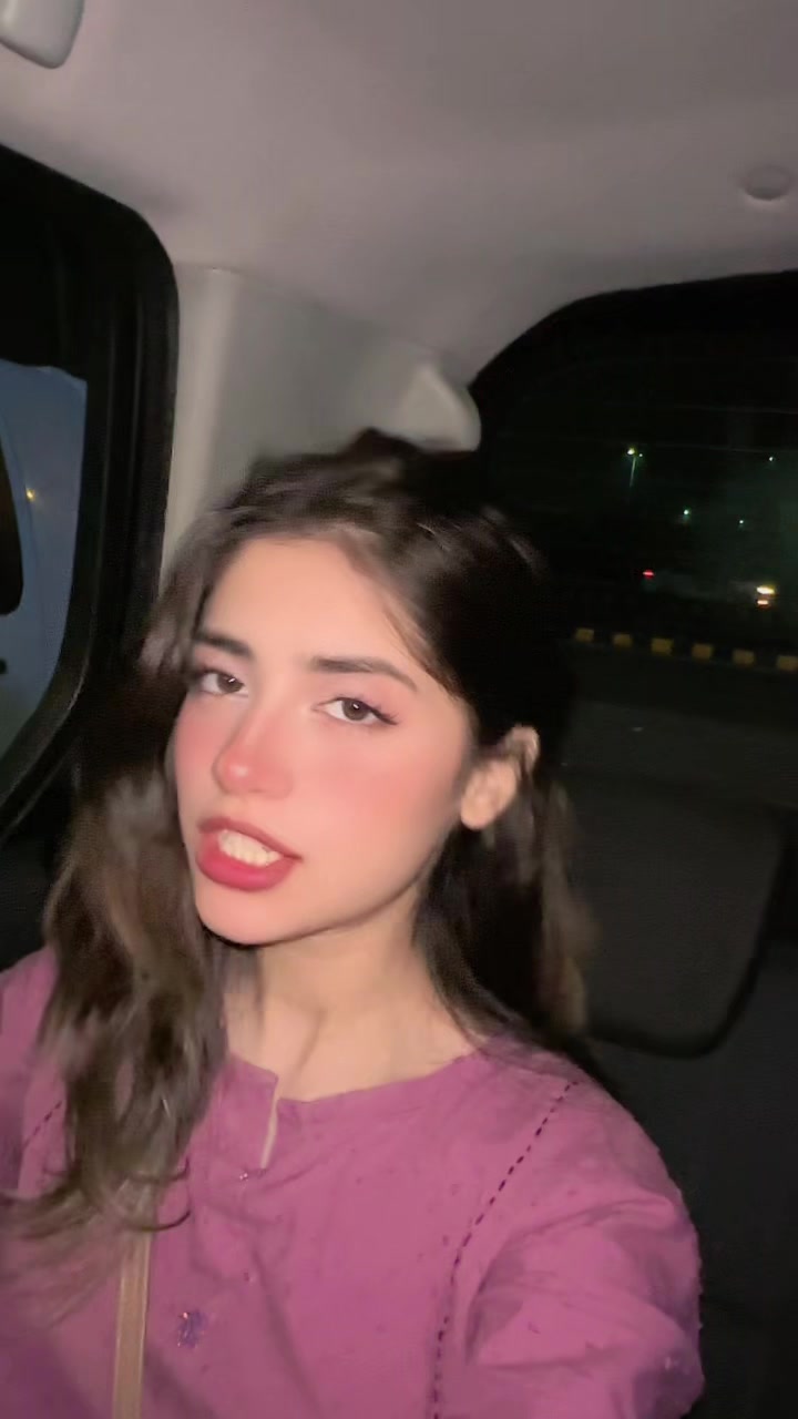 @AyeshEe🌸