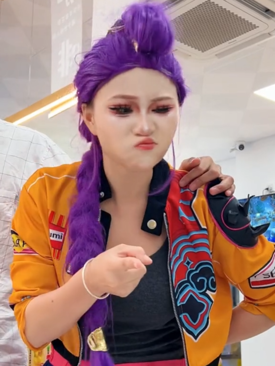 @Lumi Cosplay