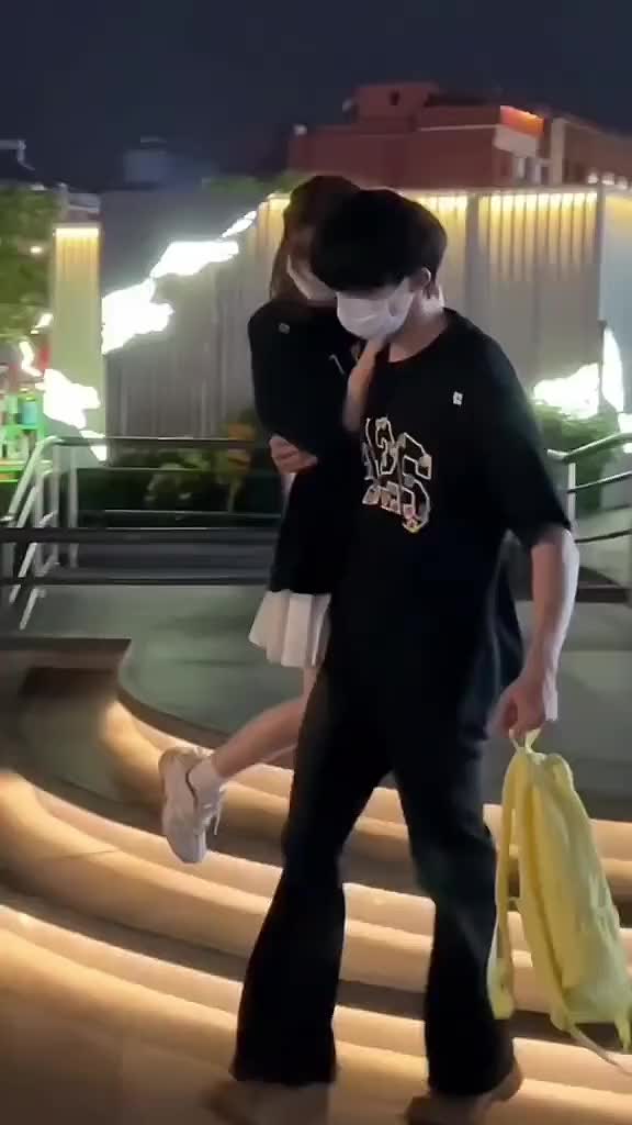 @. Y/L 🍼