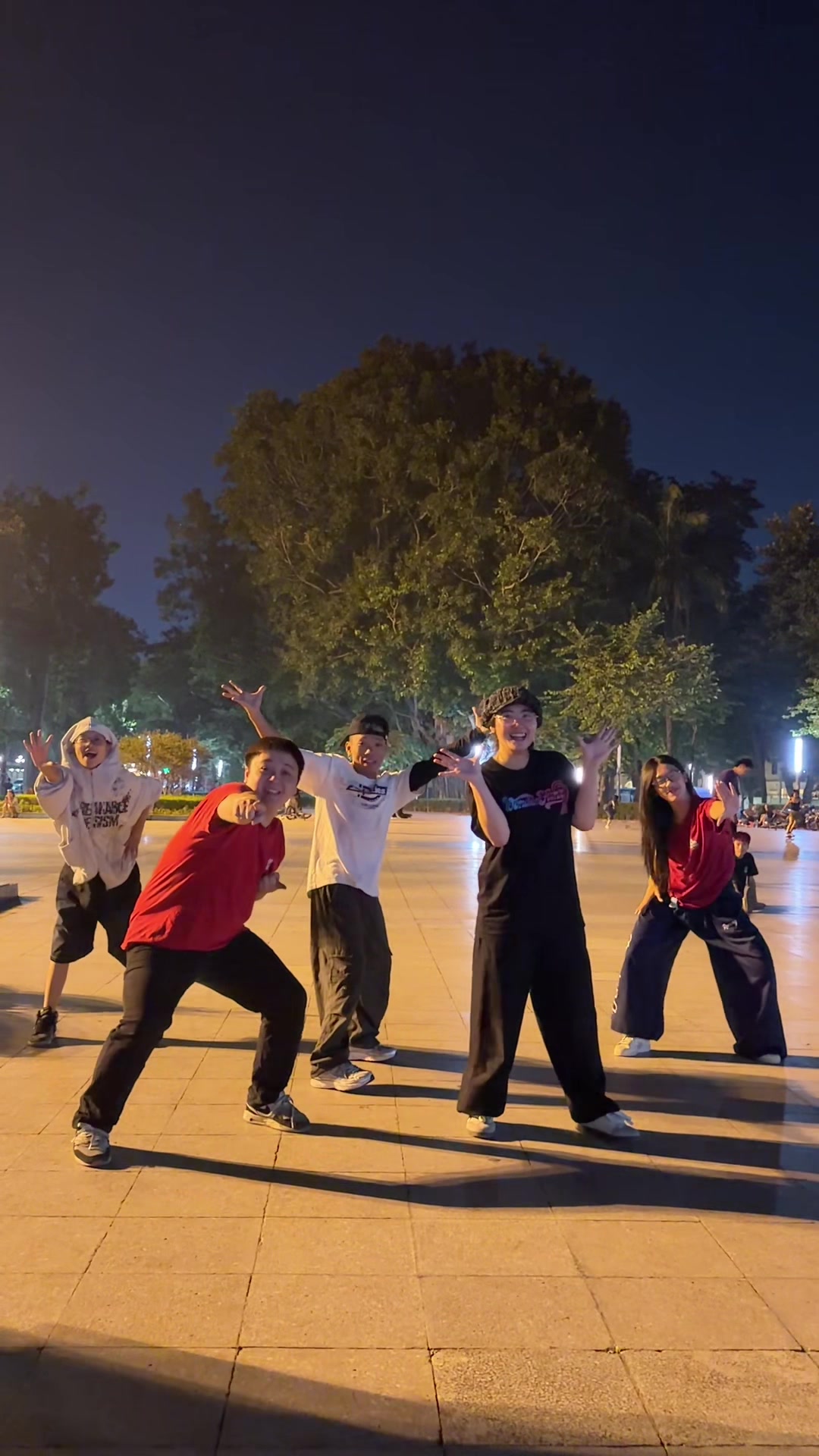 @C&ocirc;ng Zẻo 🐍
