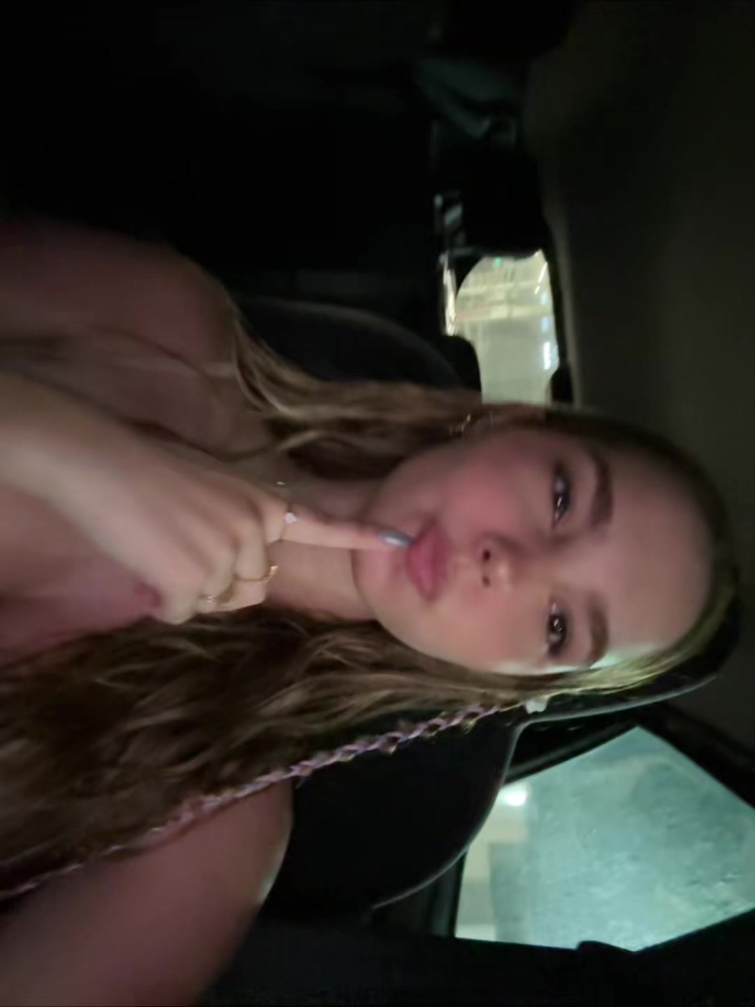 @𝐋𝐢𝐧𝐚 💫