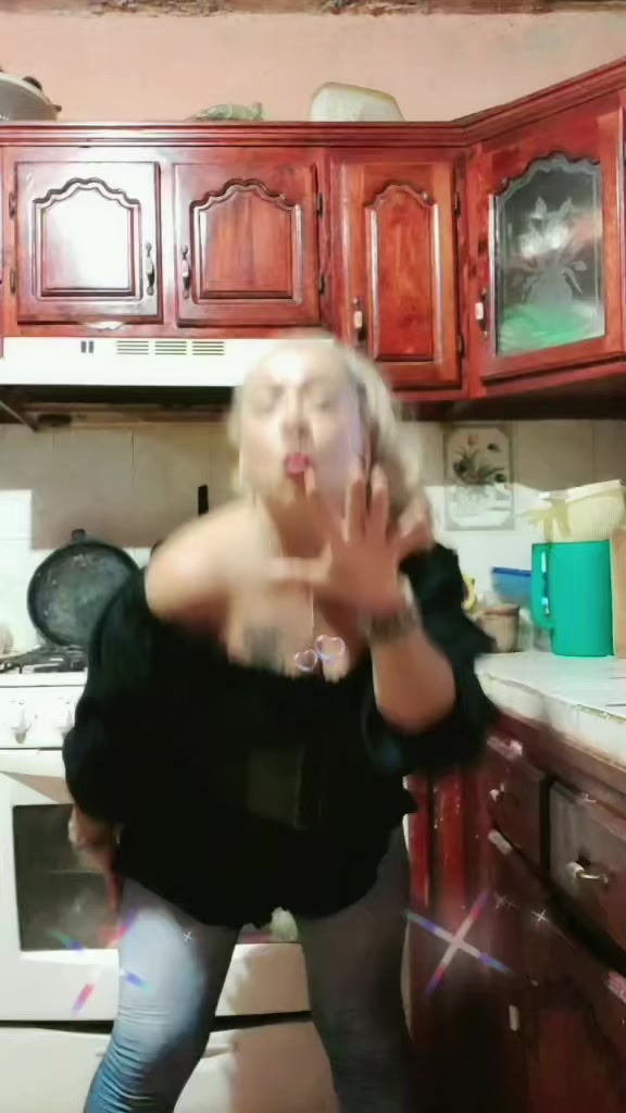 @R Yeny Mua