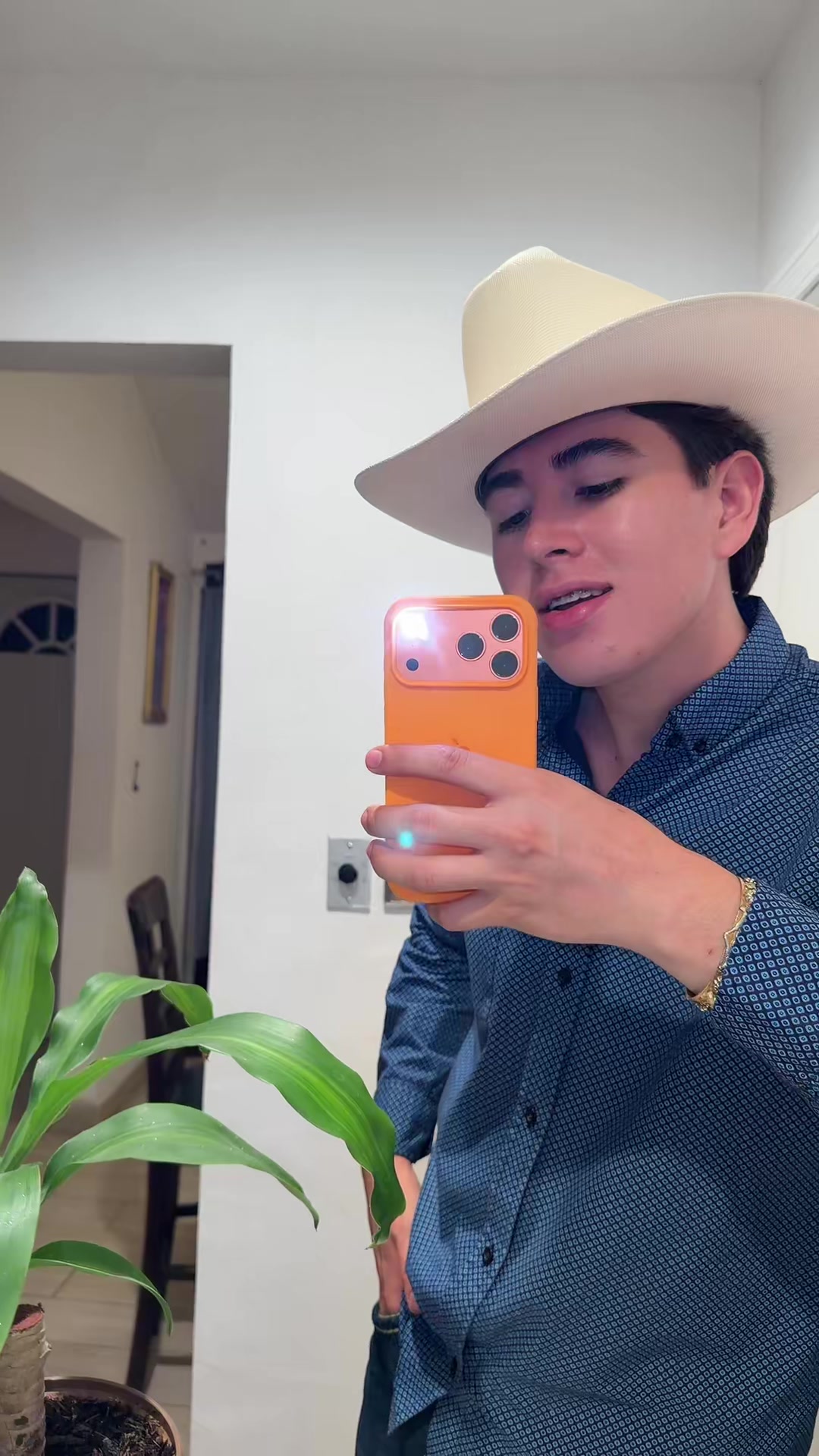 @EslyPereda