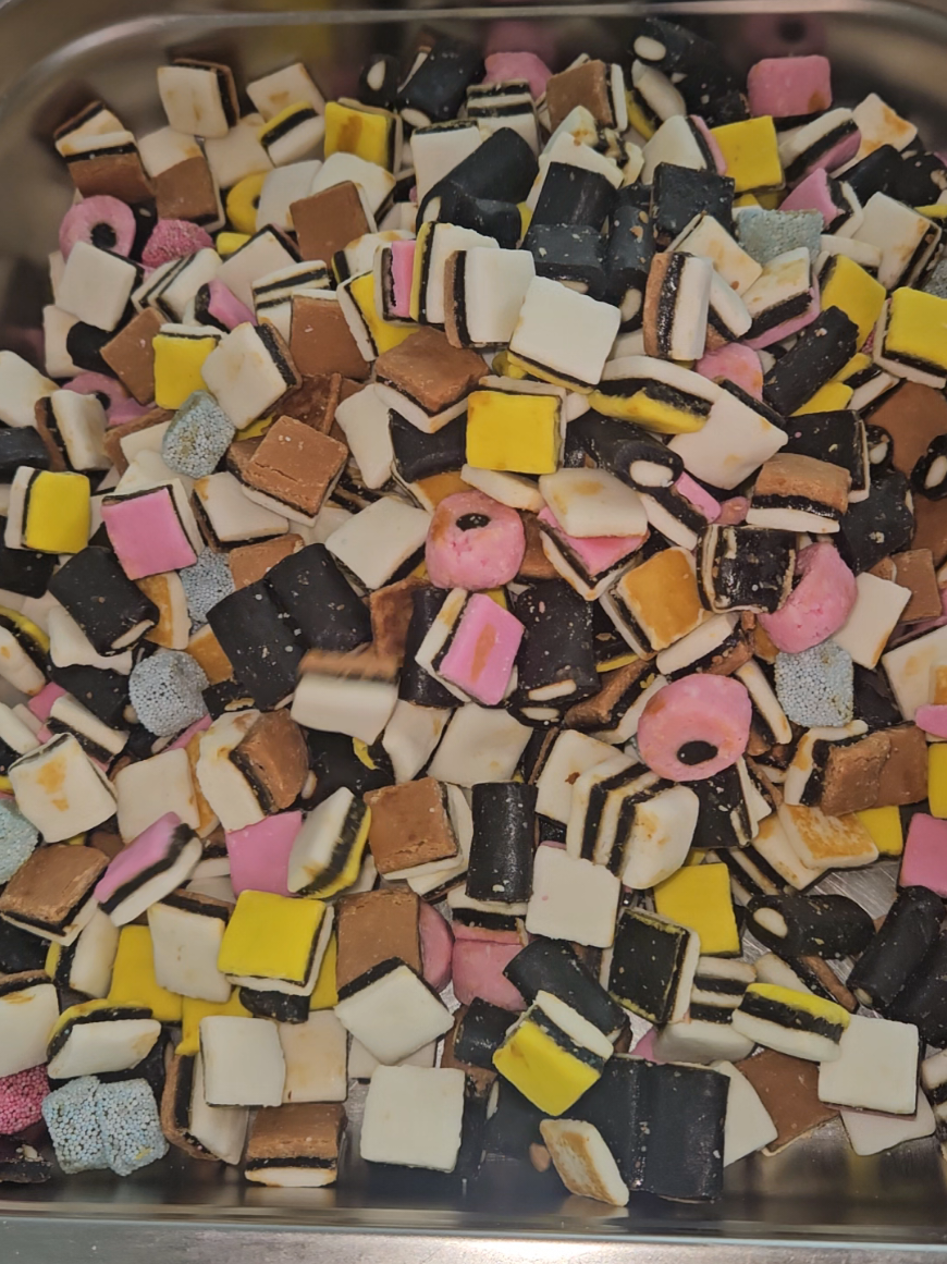 @Sweet Pickings Lolly Shop