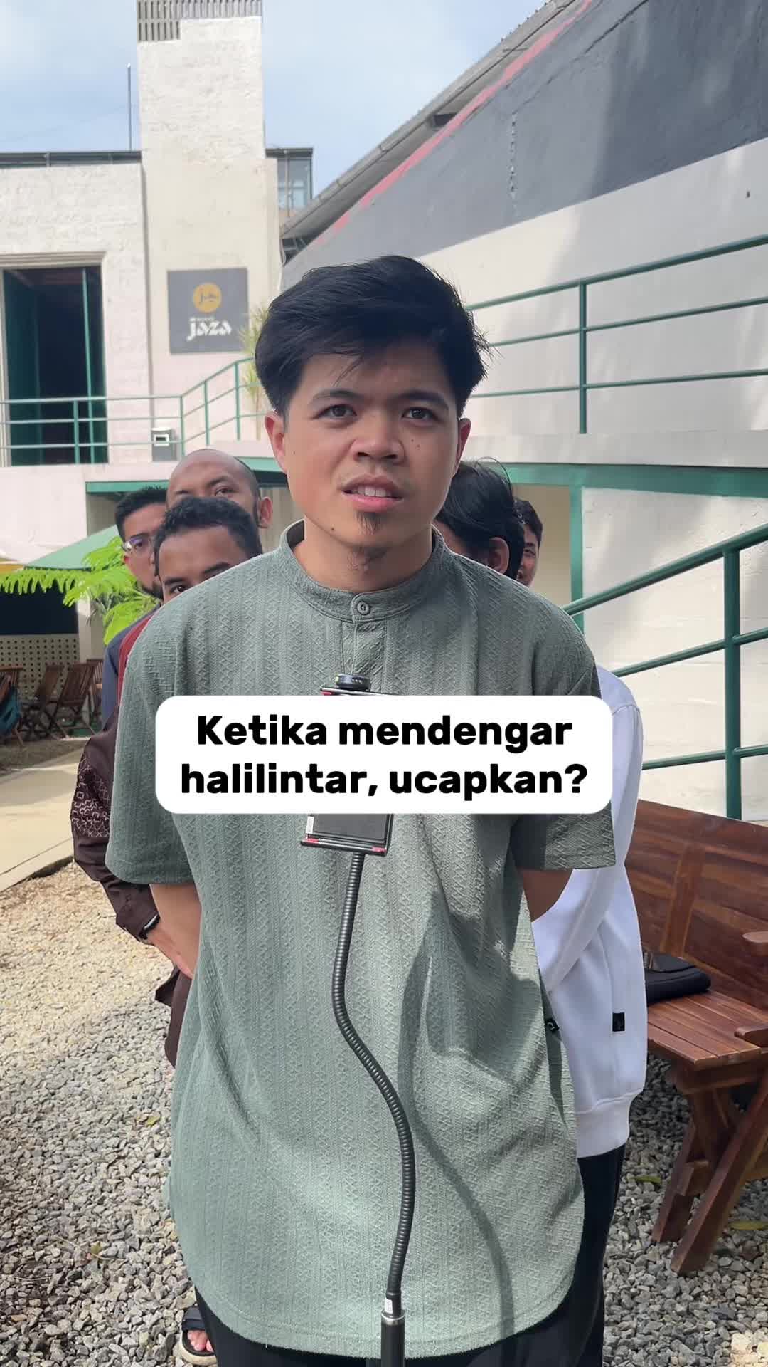 @Deen Area