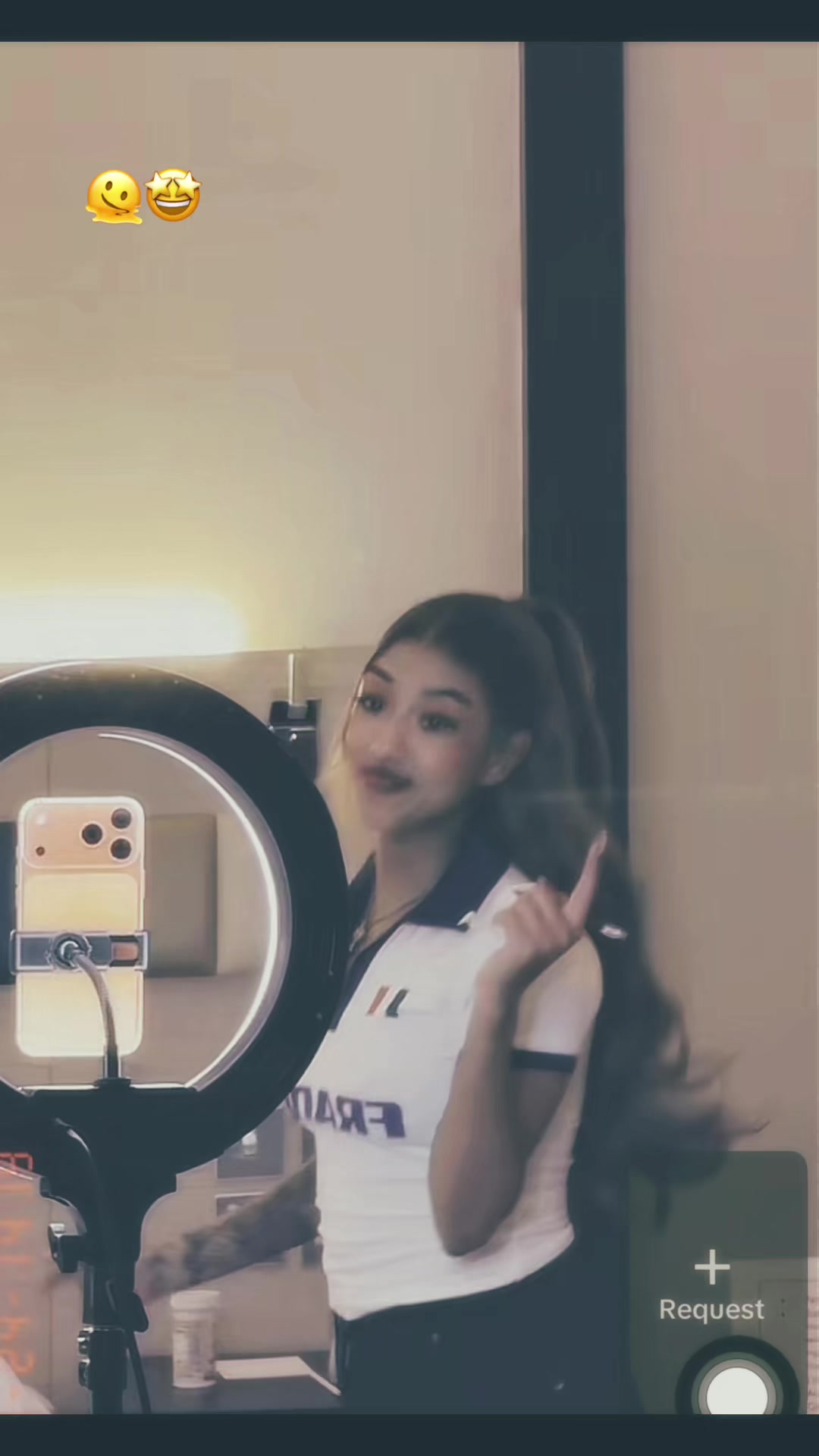 @๐๐๐ง๐ข๐ฌ_๐๐๐ง_๐ฉ๐๐ ๐๐ฆ