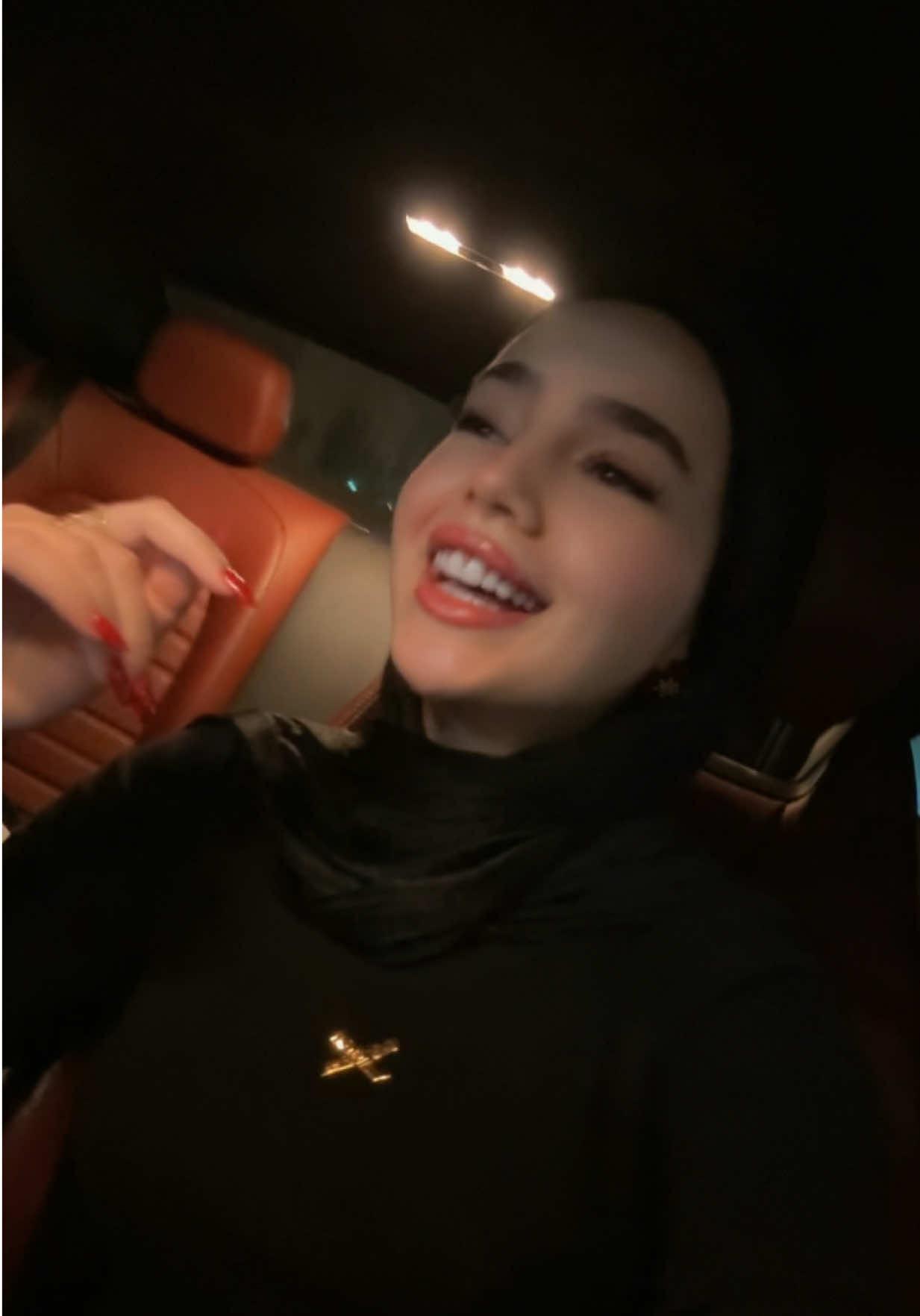 @AYUYA🌚