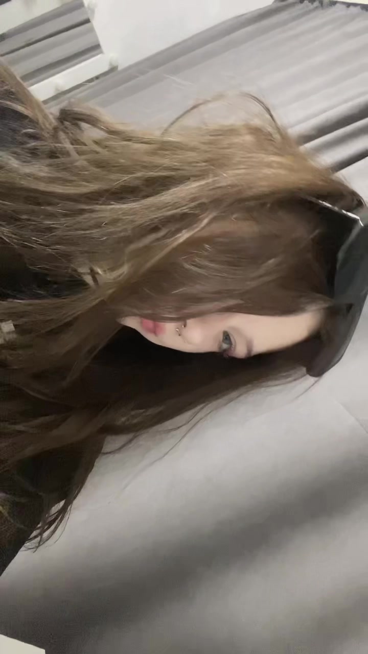 @тревожная