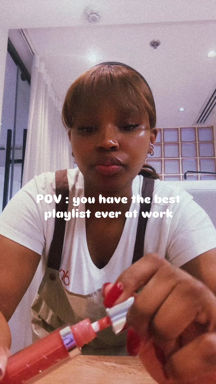 @Nonnie Biscuits.WIW 🌈