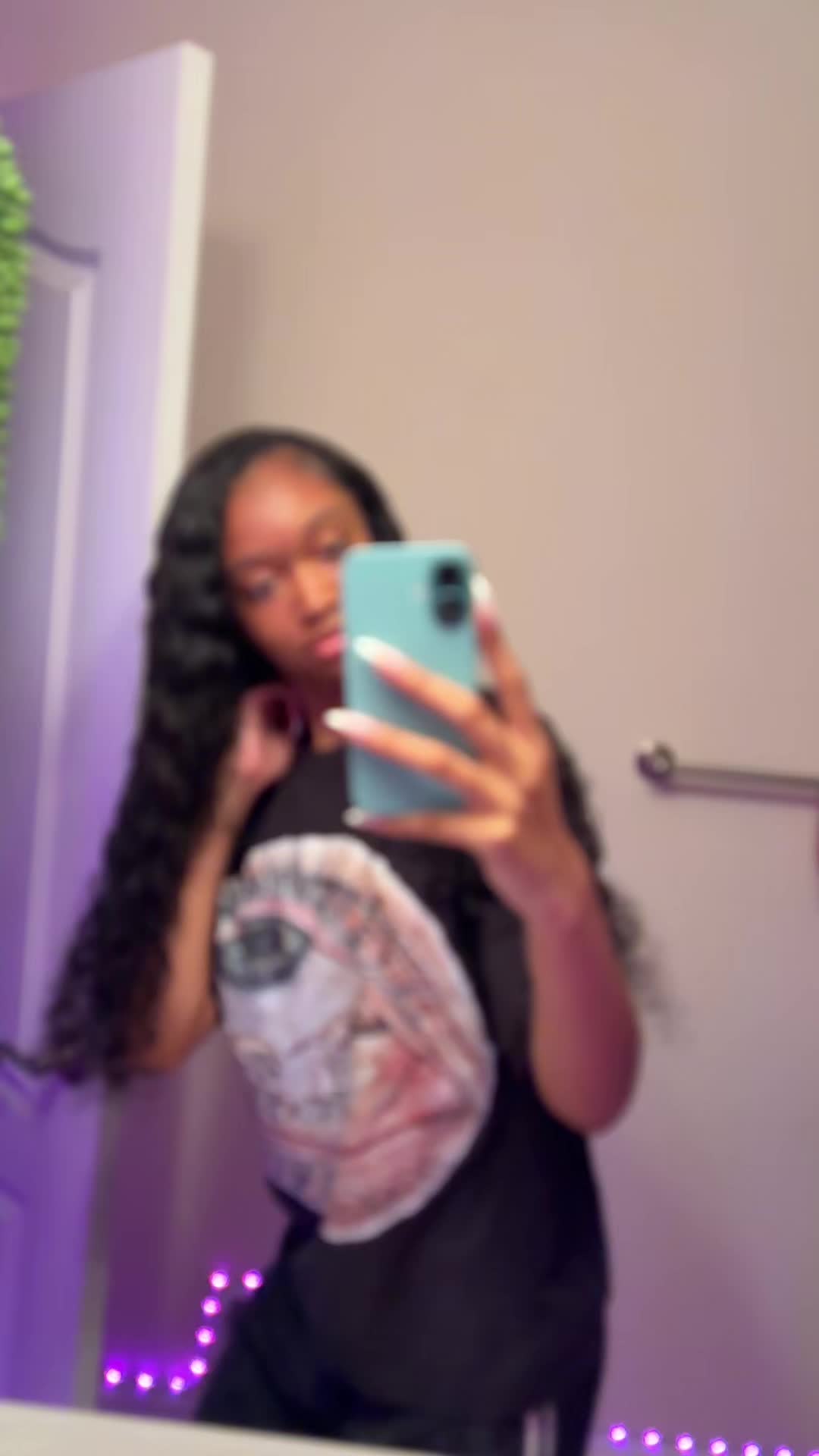 @notfnleya