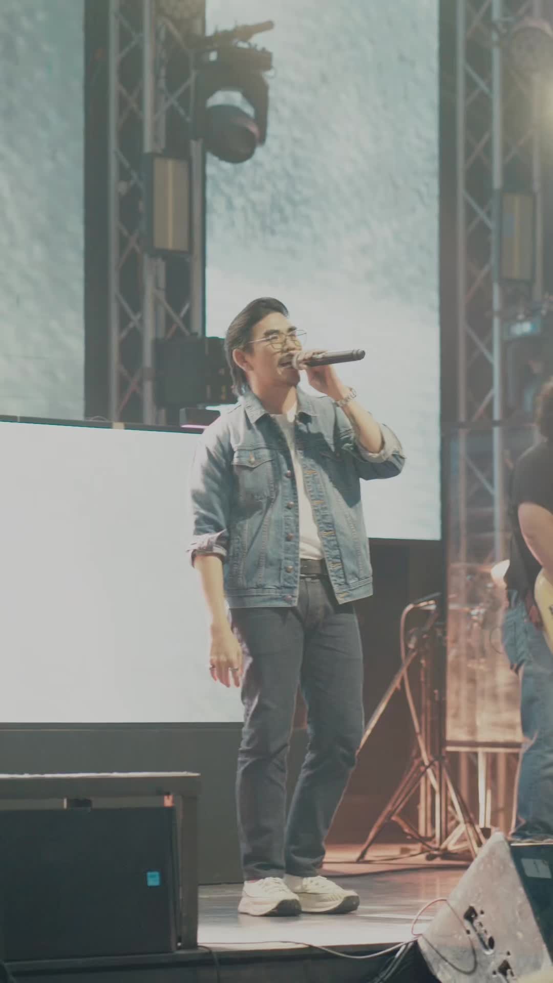 @สงกรานต์ รังสรรค์