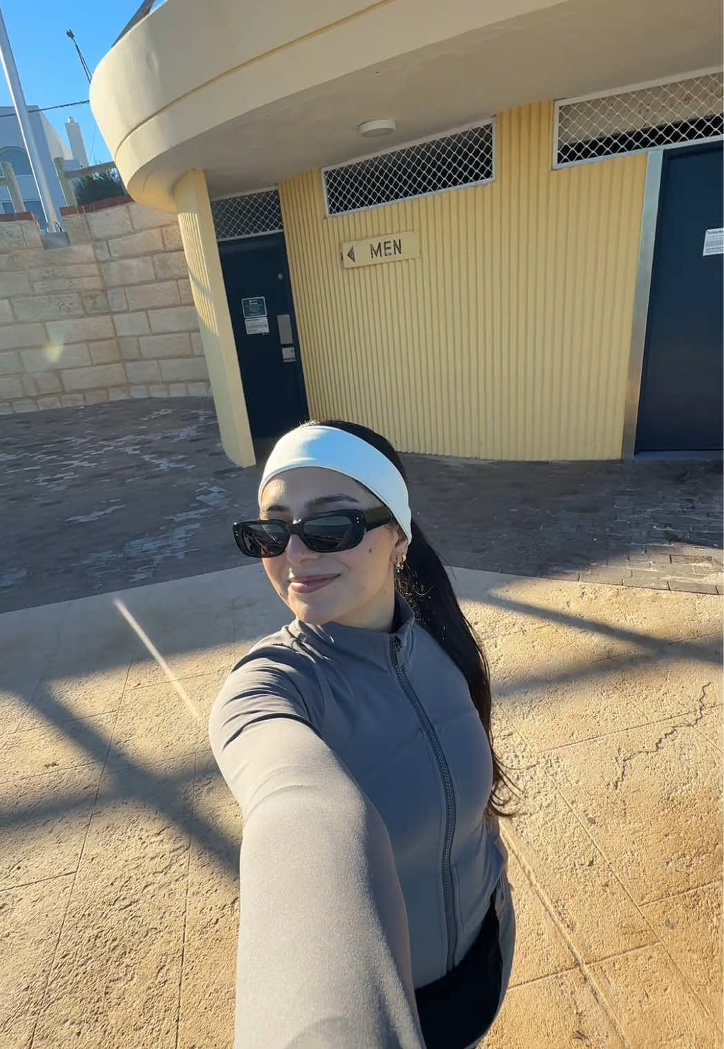 @fitwithdee