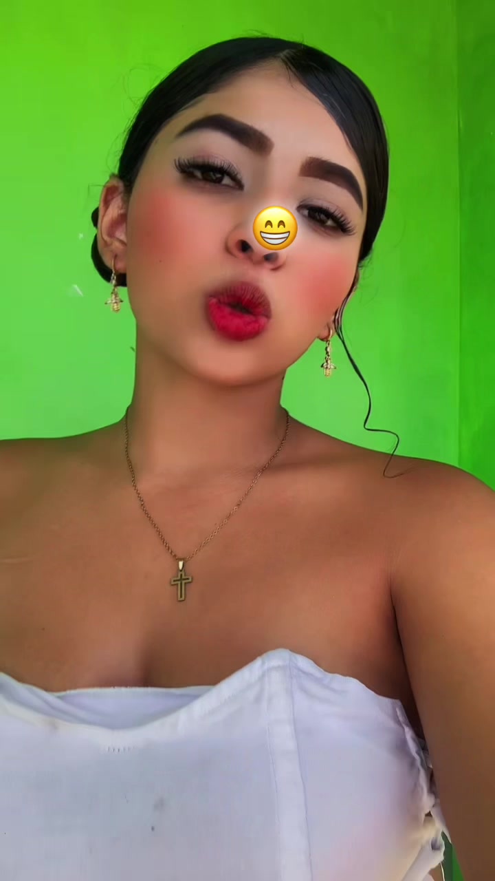 @🏄🏽♀️🐈⬛.