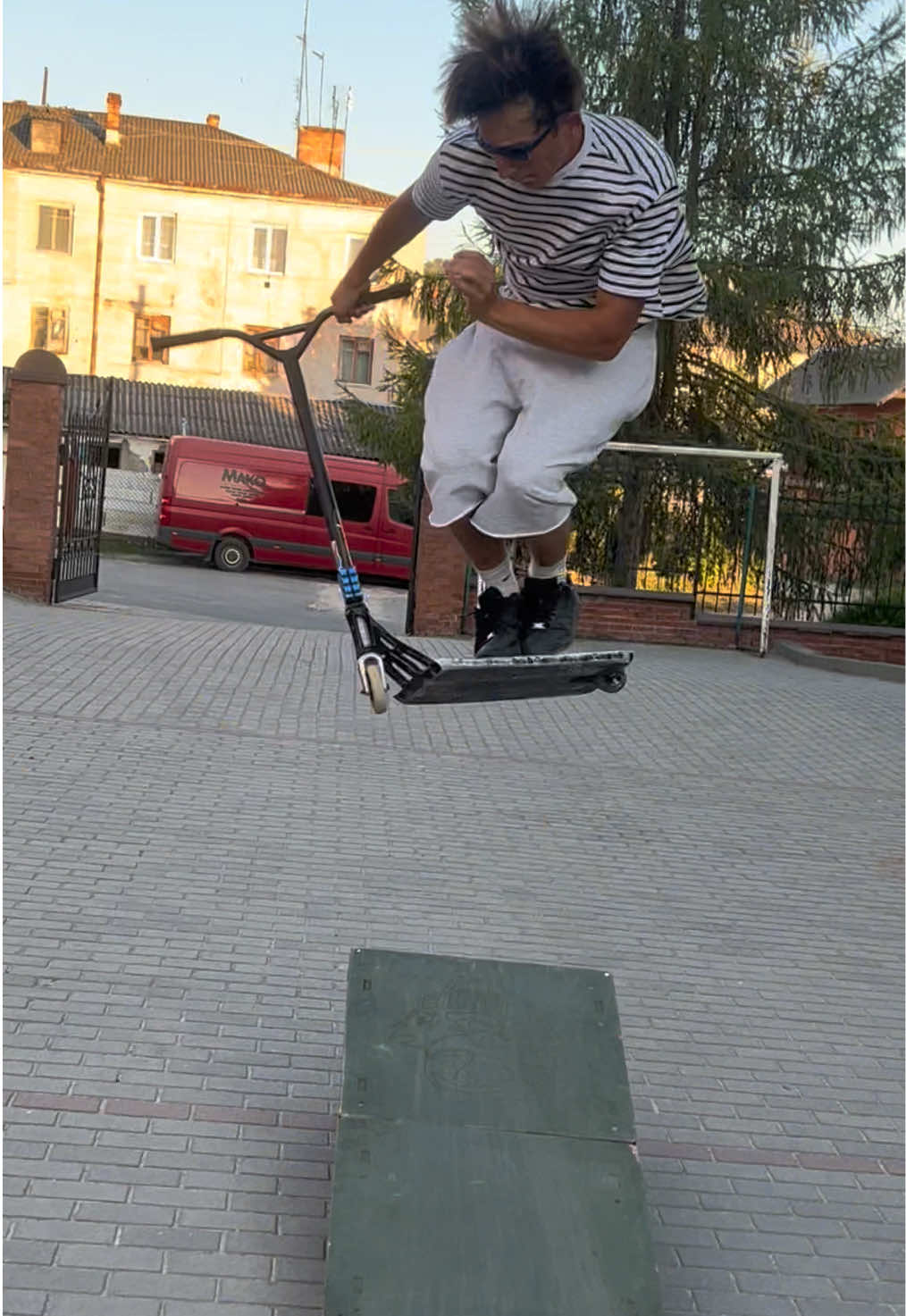 @Таракан