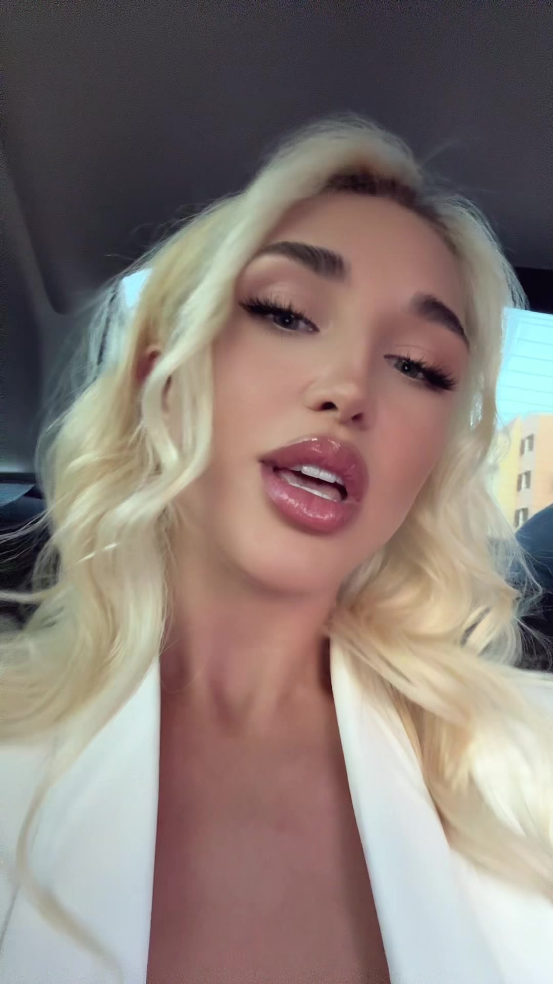 @nana.blondi
