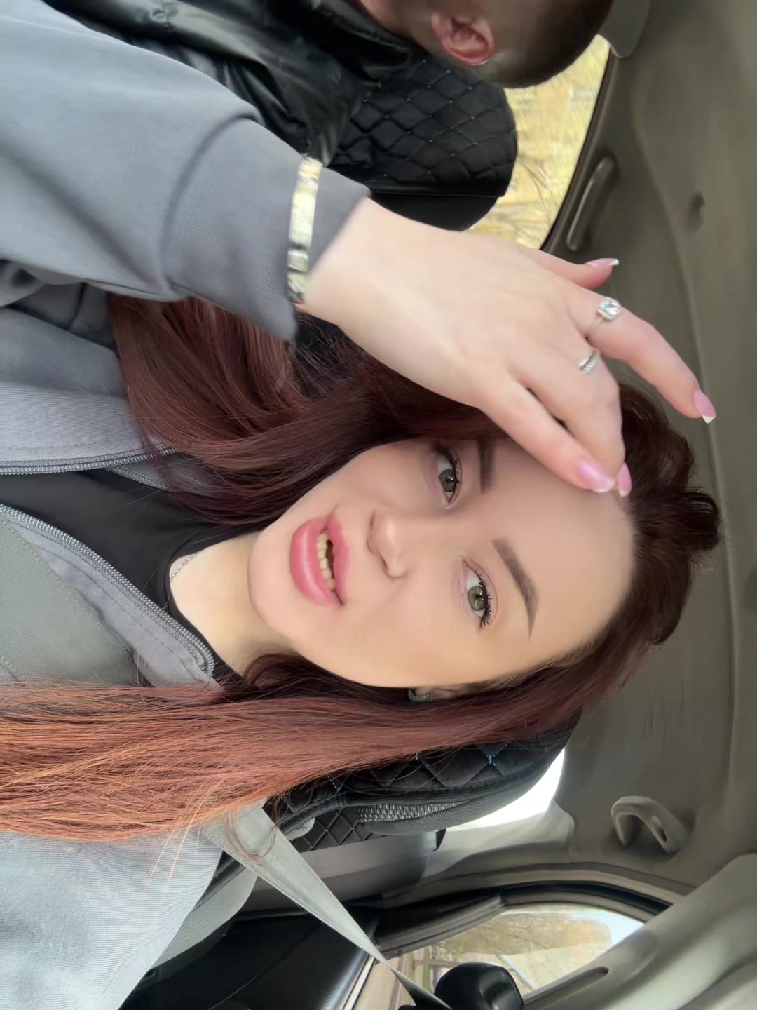 @akit_w