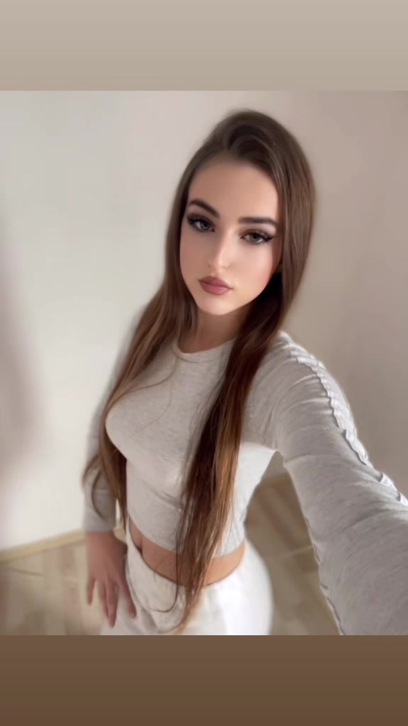 @👸🏼