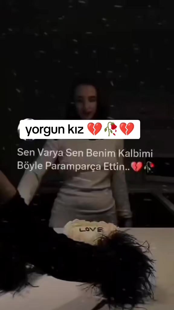 @💔YORGUN-KIZ💔