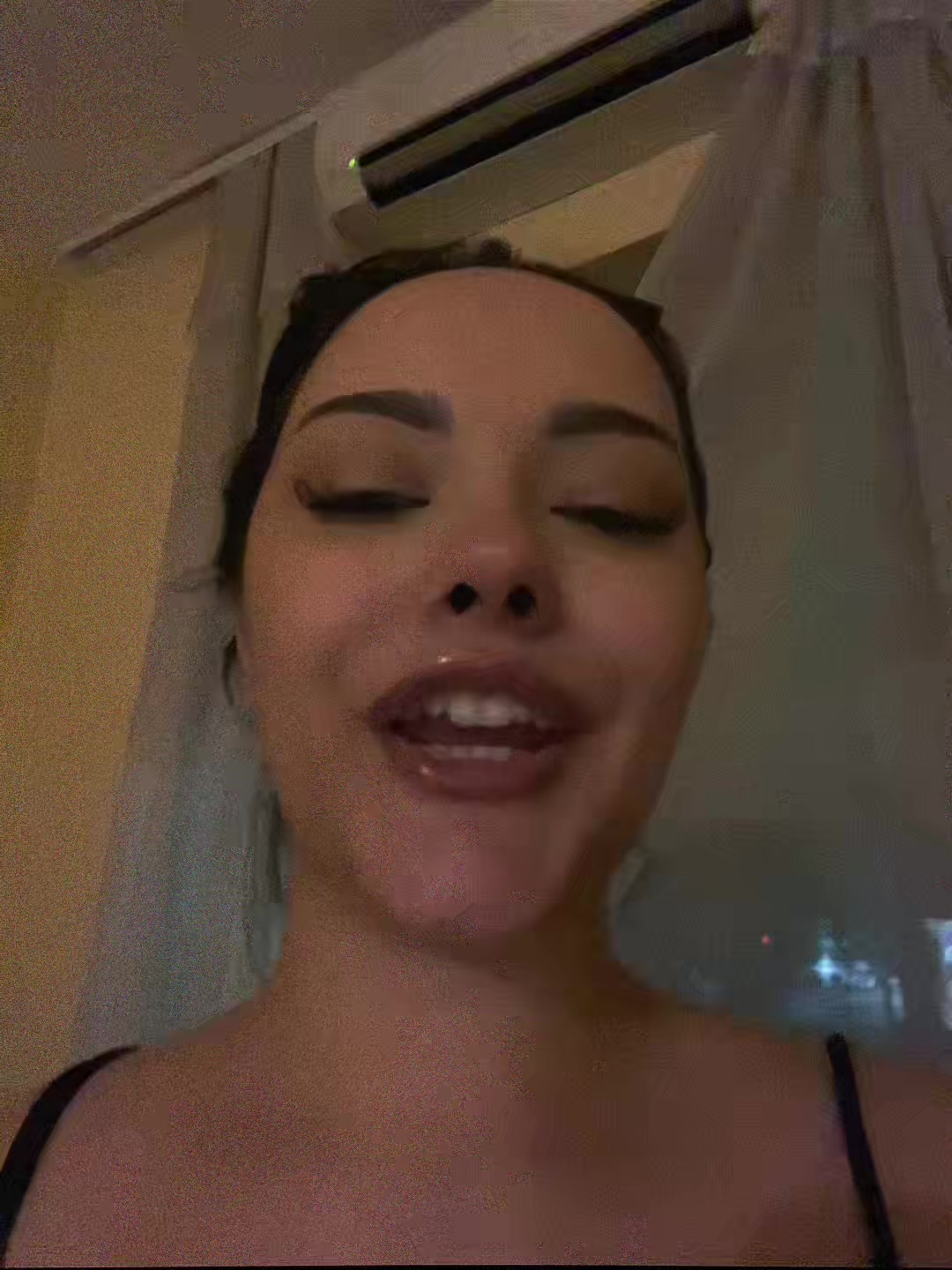 @ᴋʀɪꜱᴛɪɴᴀ ᴘᴏᴊᴀɴɪ