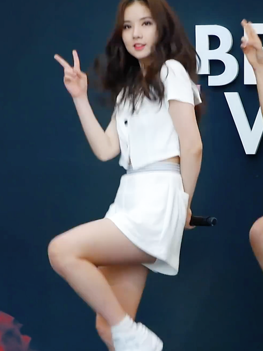 @WarnerChito-Kpop