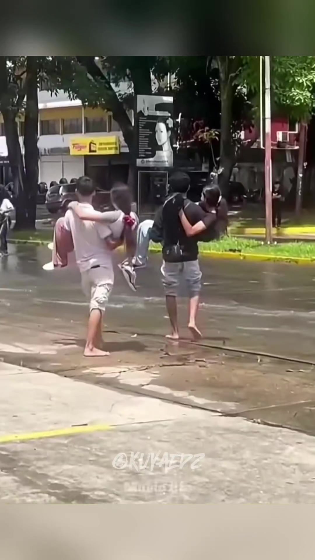 @Kuya Edz