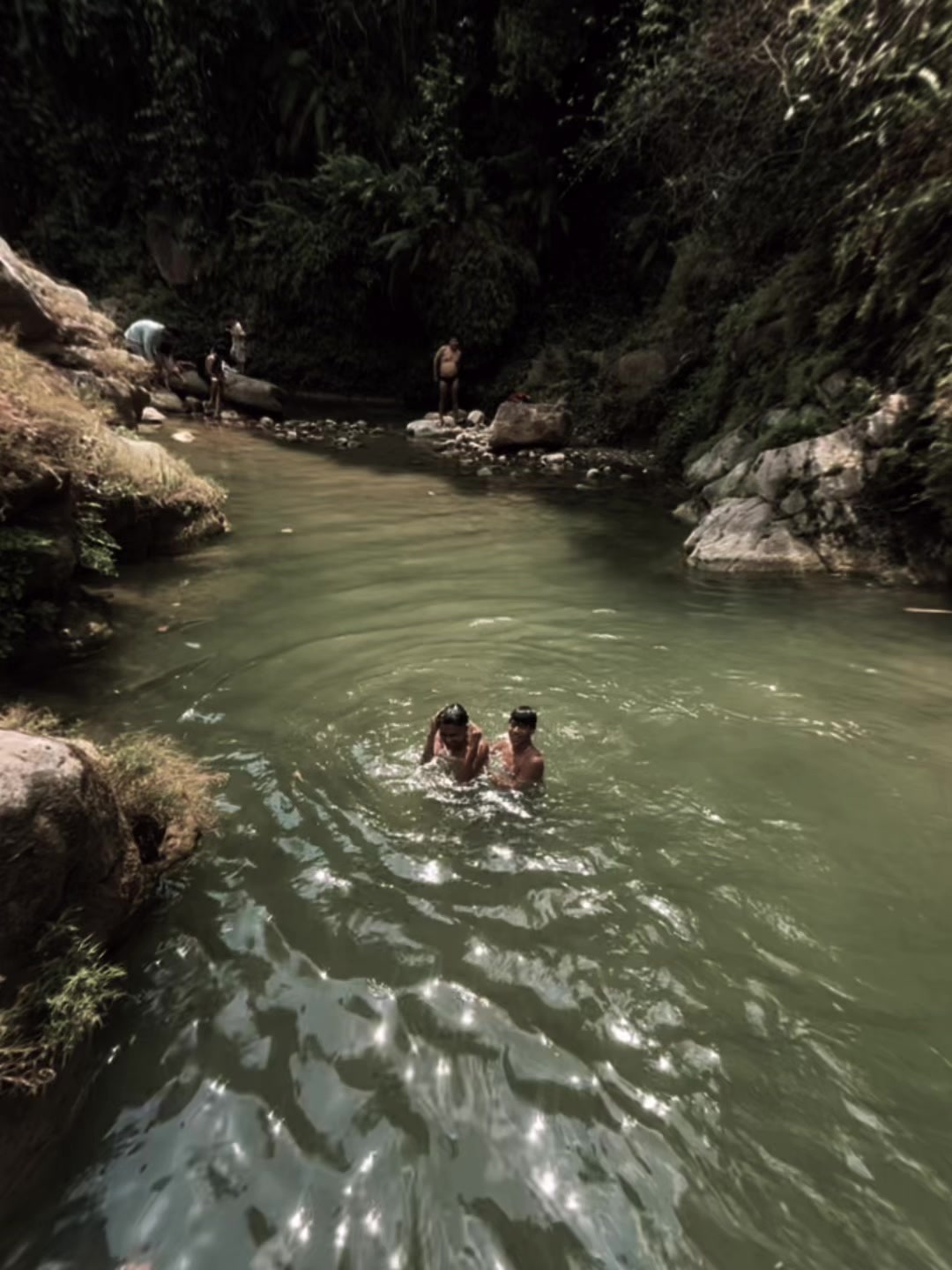 @तपेन्द्र 