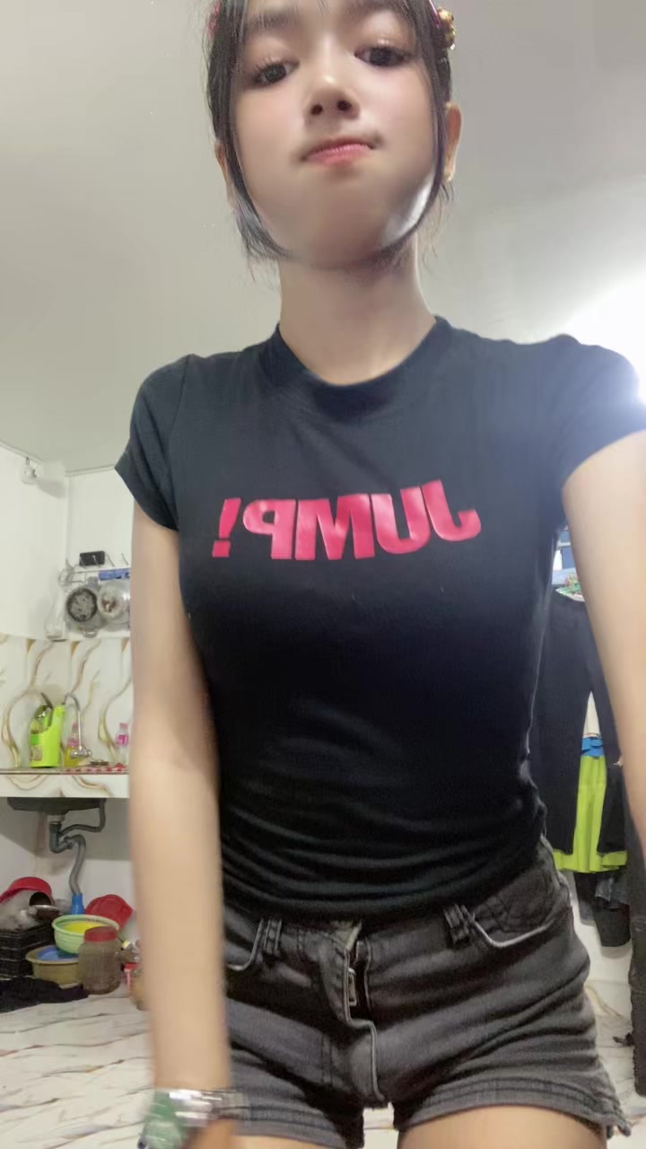 @ព្រះនាងទឹកភ្នែក 😅