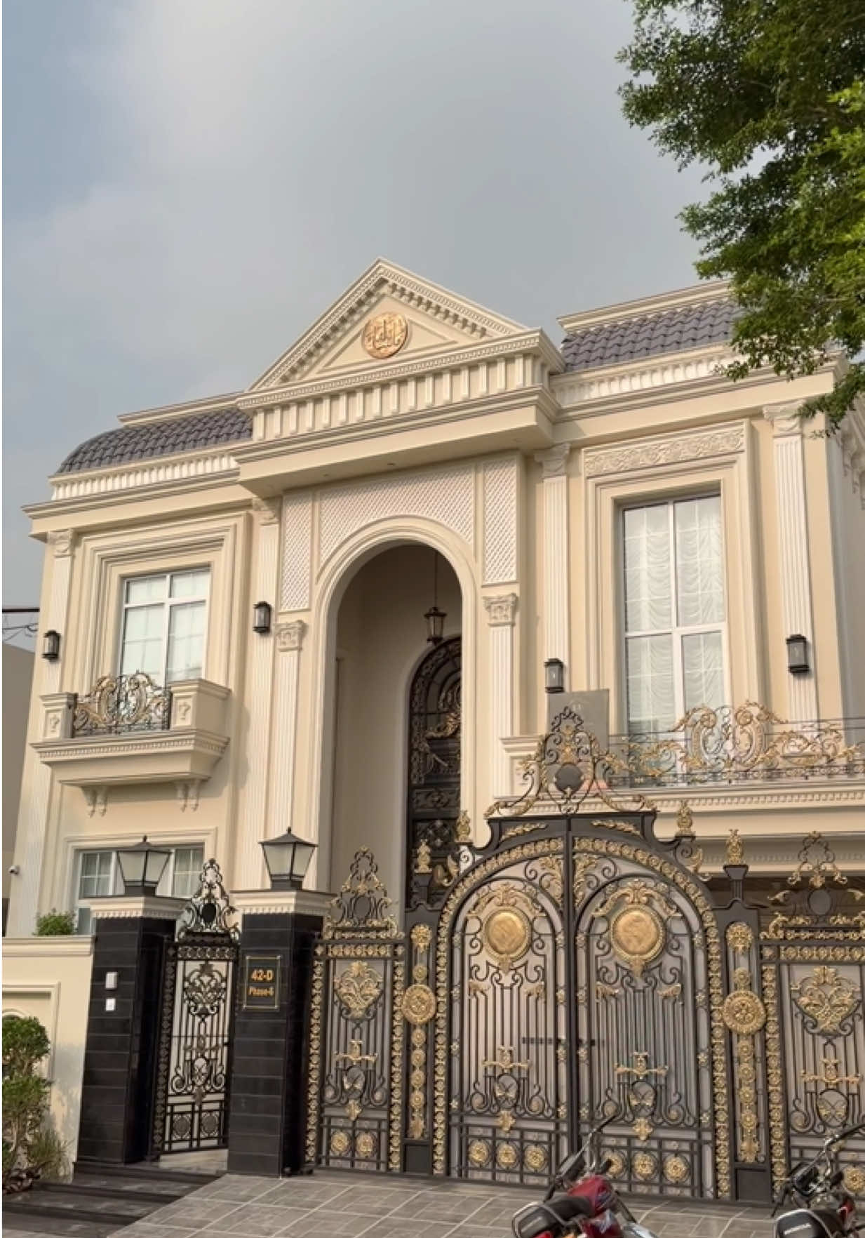 @Houses by Khawar properties