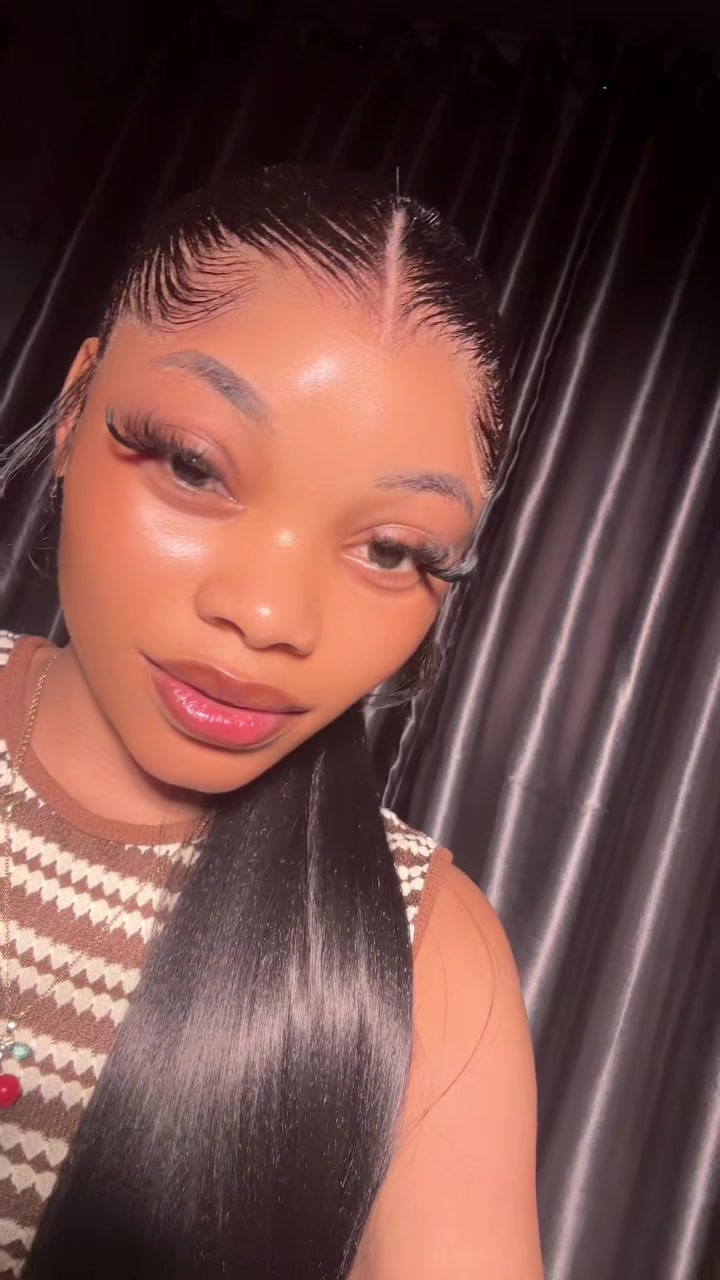 @ROSHEEDAT🎀🥂🌸❤️