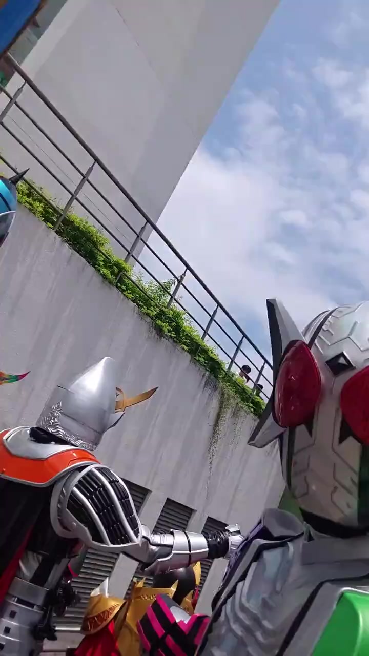 @KAMEN RIDER OFFICIAL