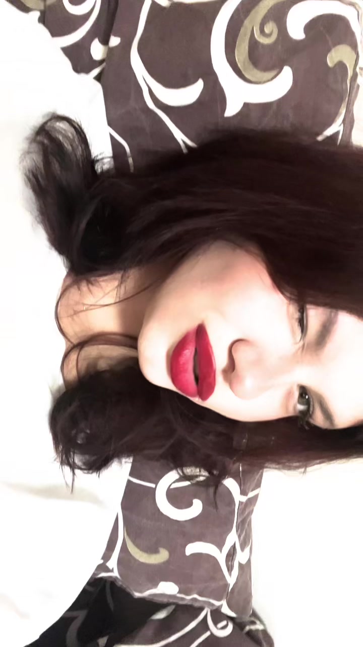 @твоя любимая полечка💋