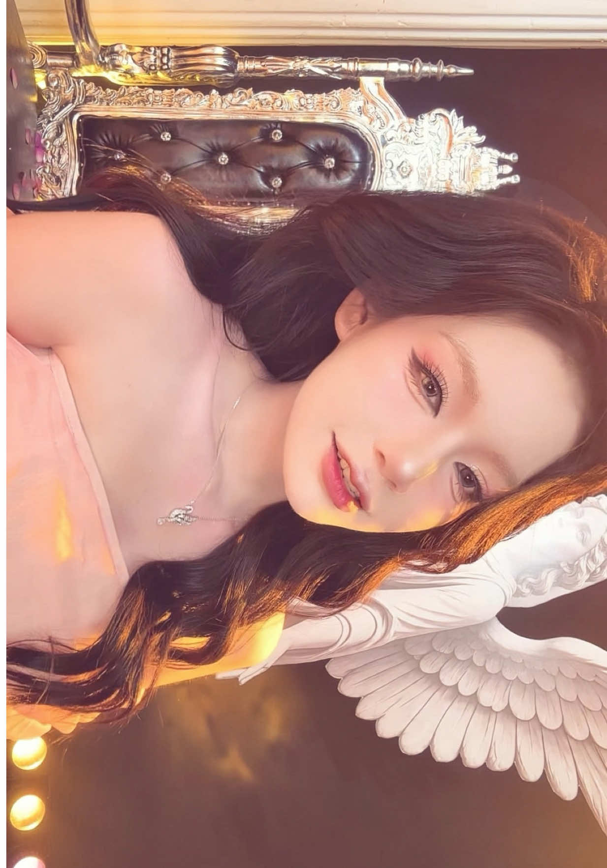 @Náck Cười 🐝