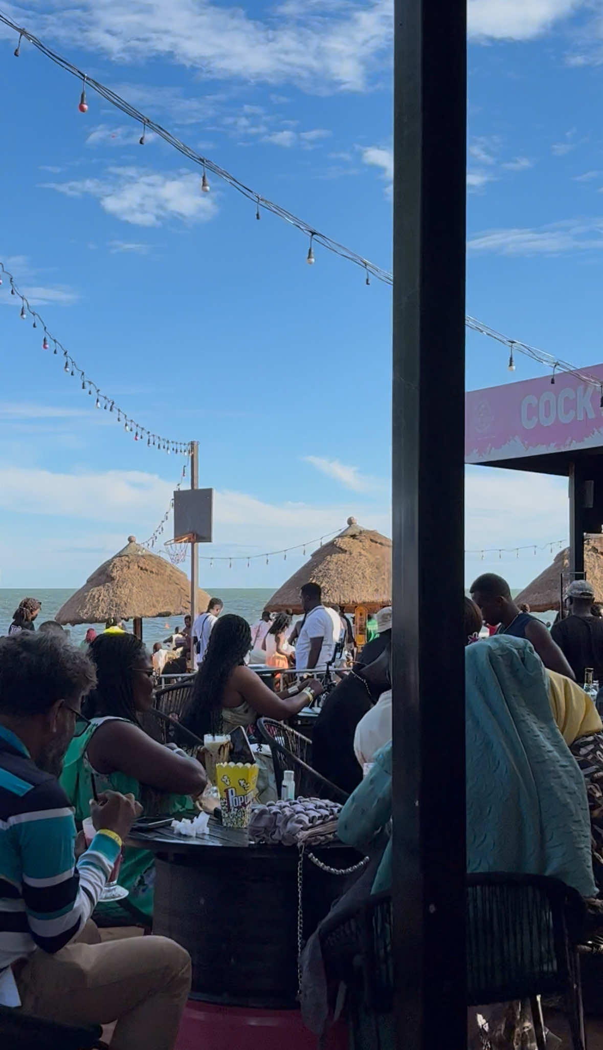 @Coco Beach Club EBB