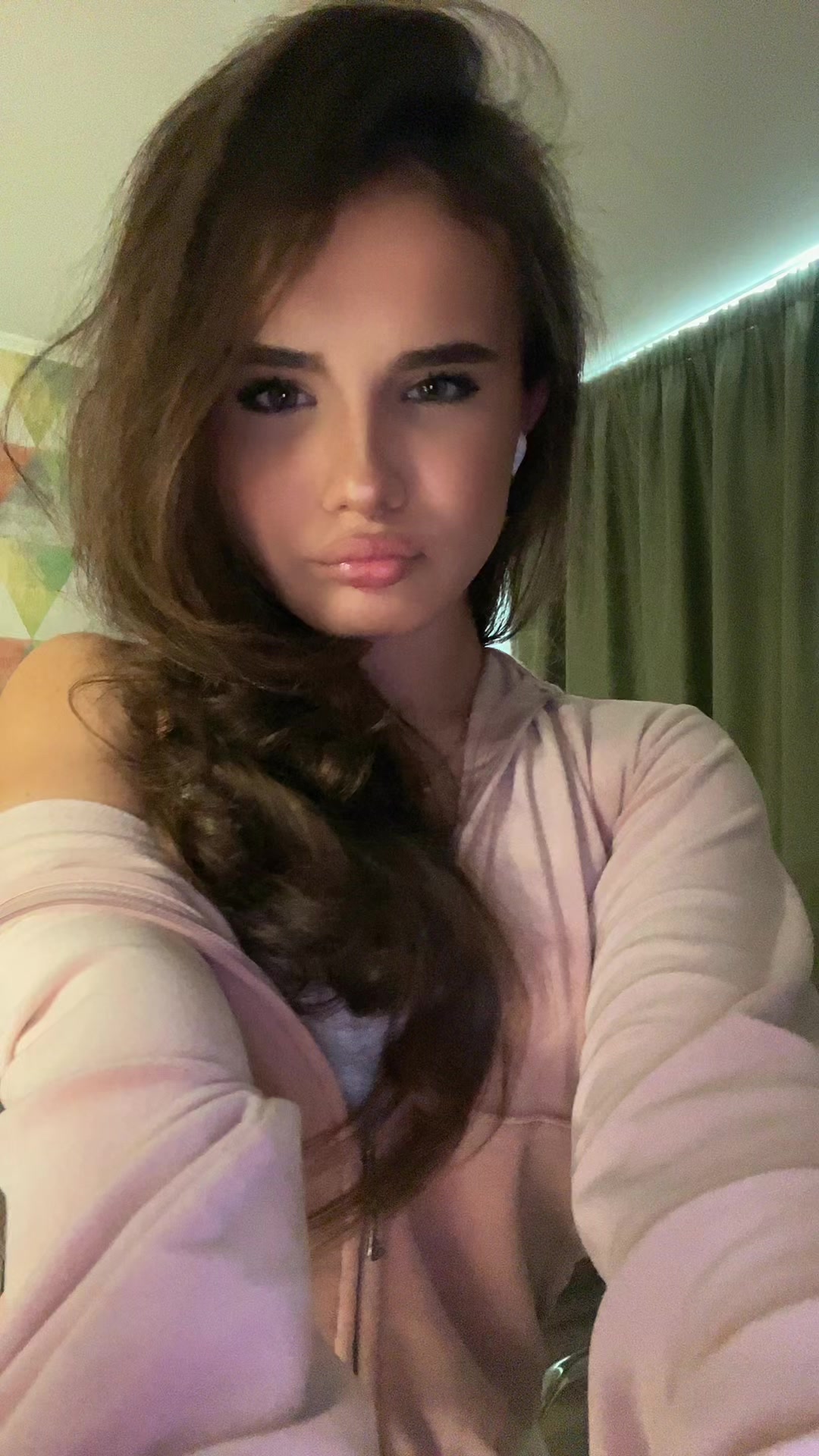 @арина