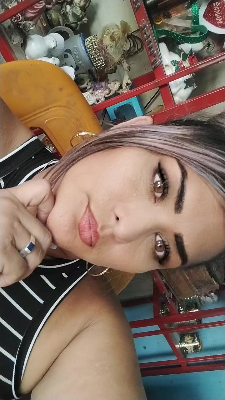 @Naiyiber🖤