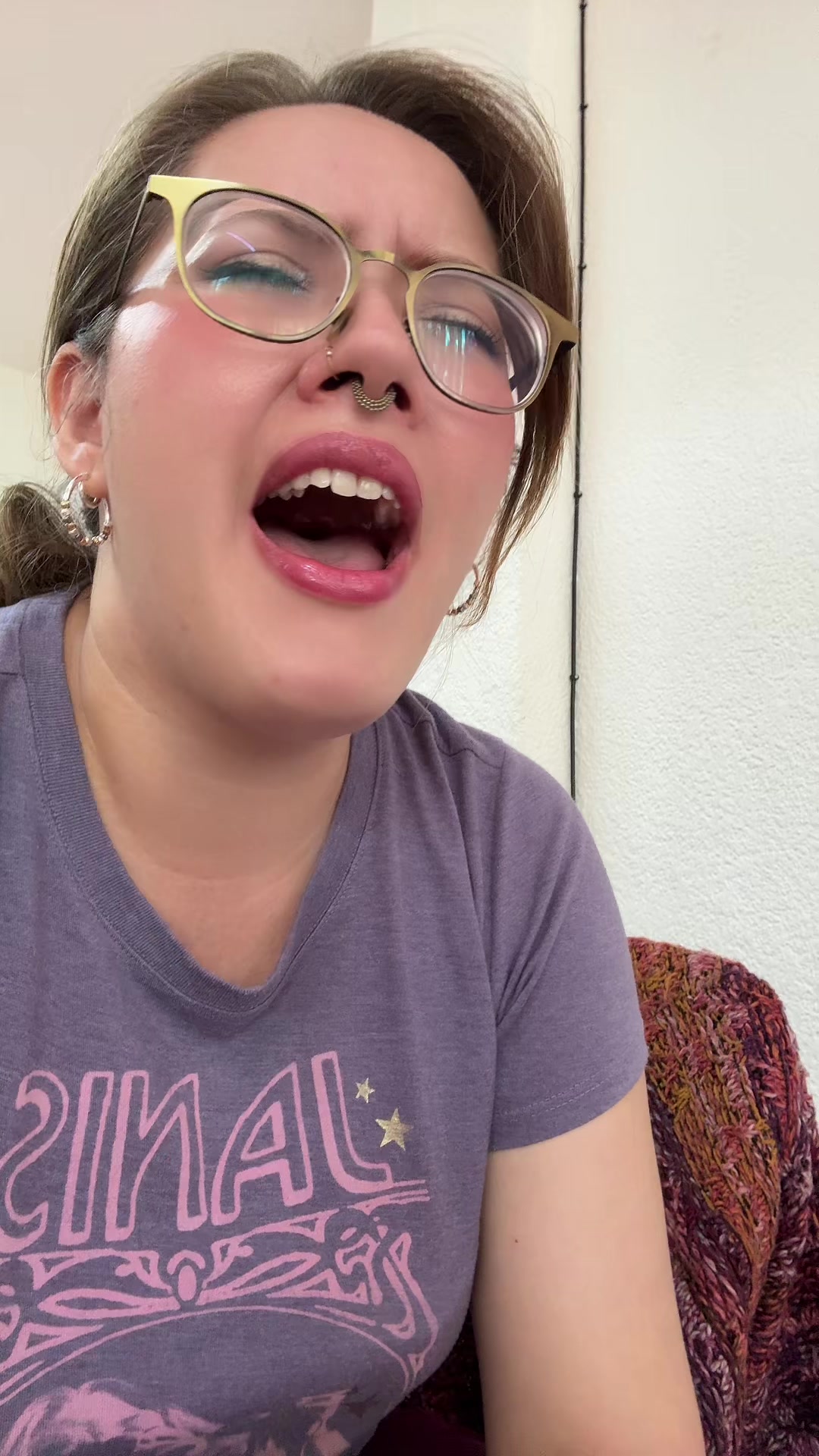 @Vhiridiana