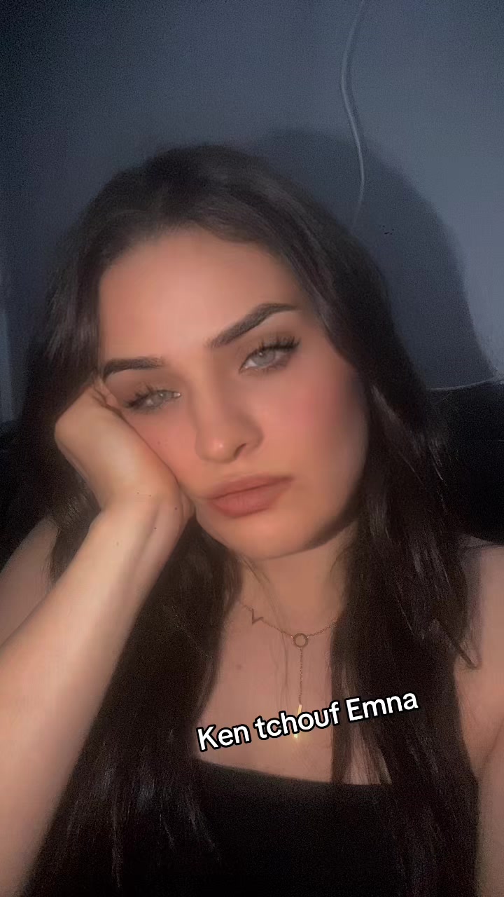 @Amouna🦋