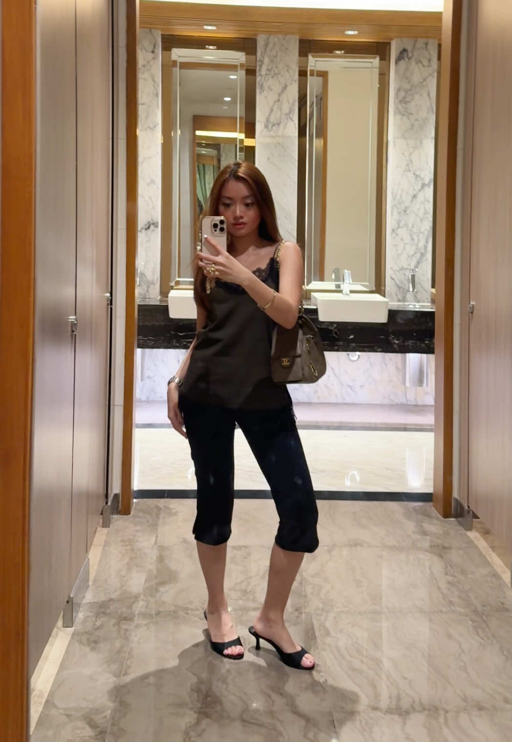 @notsophy