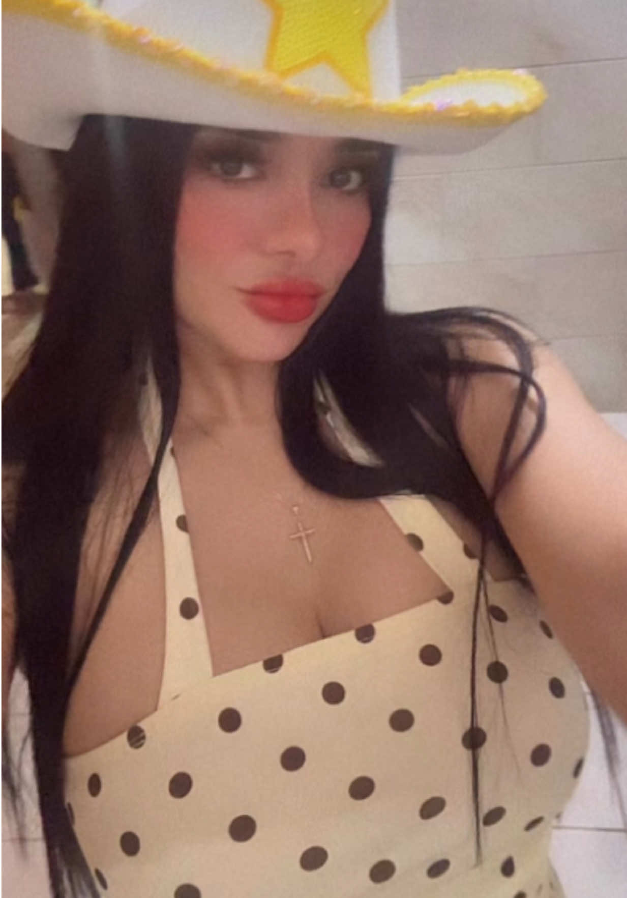 @Celita🍒👑