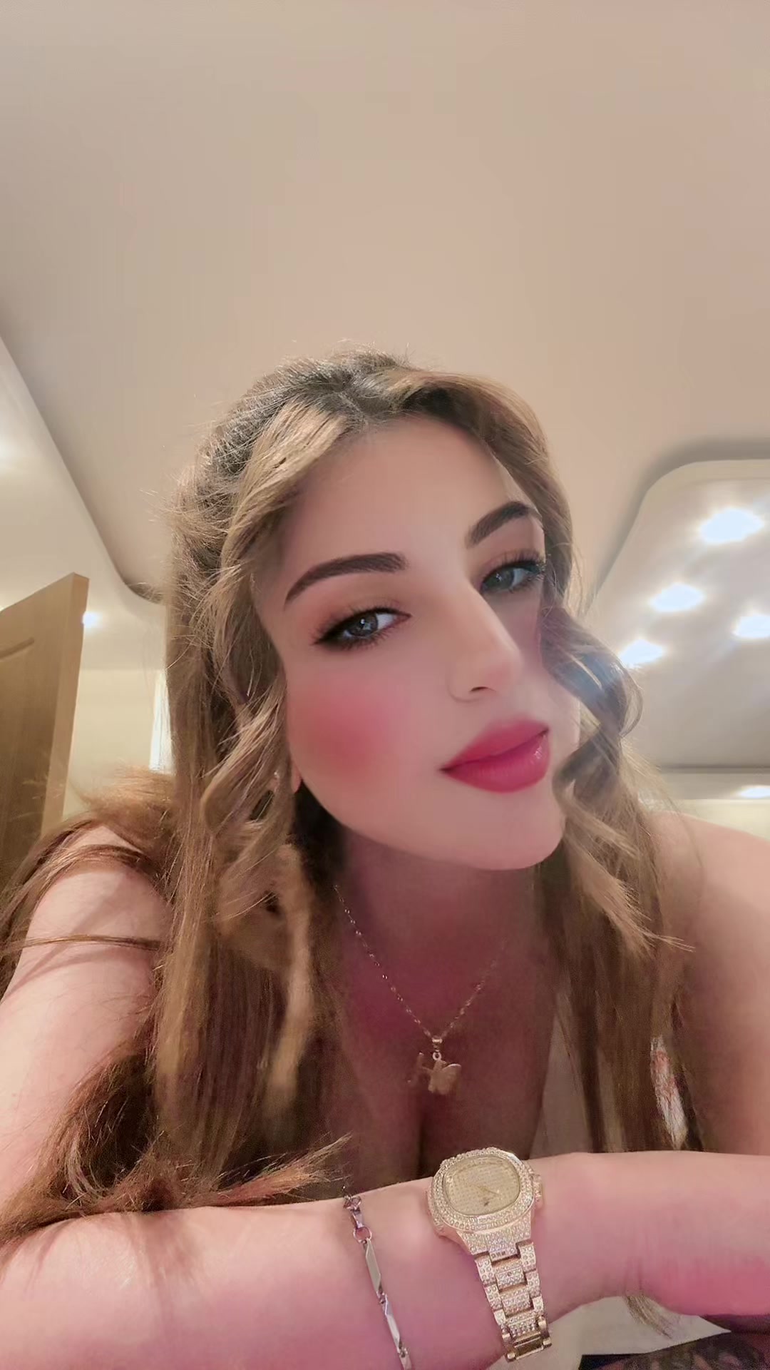 @حلا نور